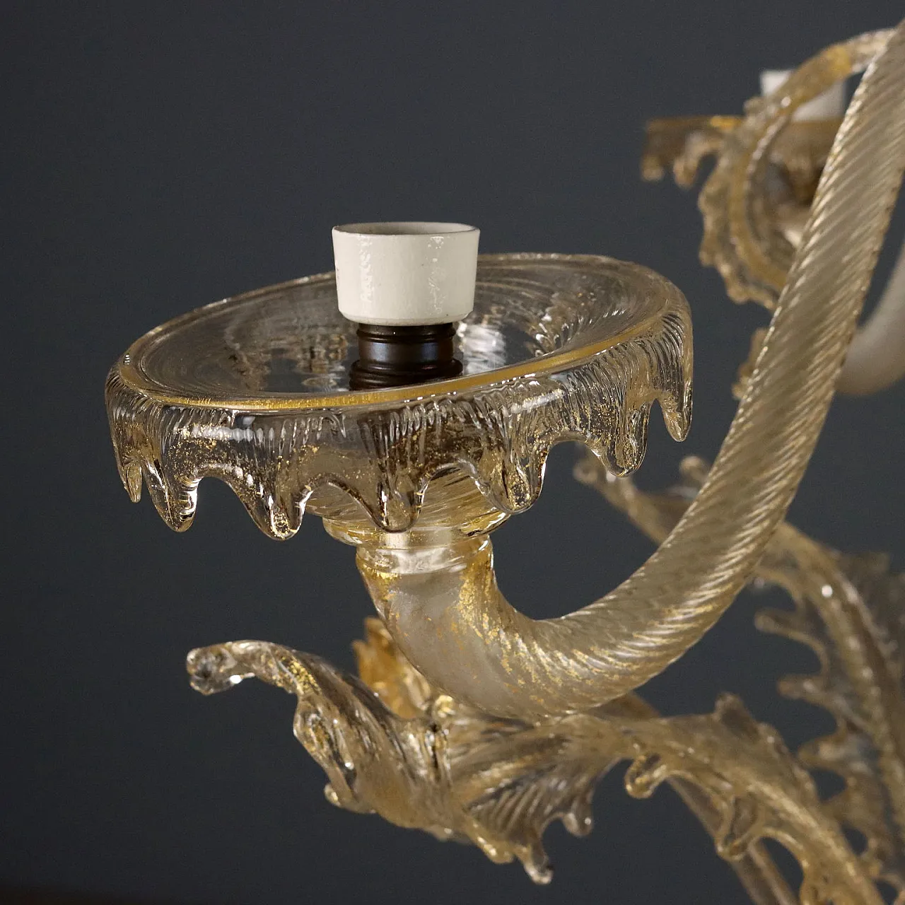 Lampadario in vetro soffiato con dorature, '900 5