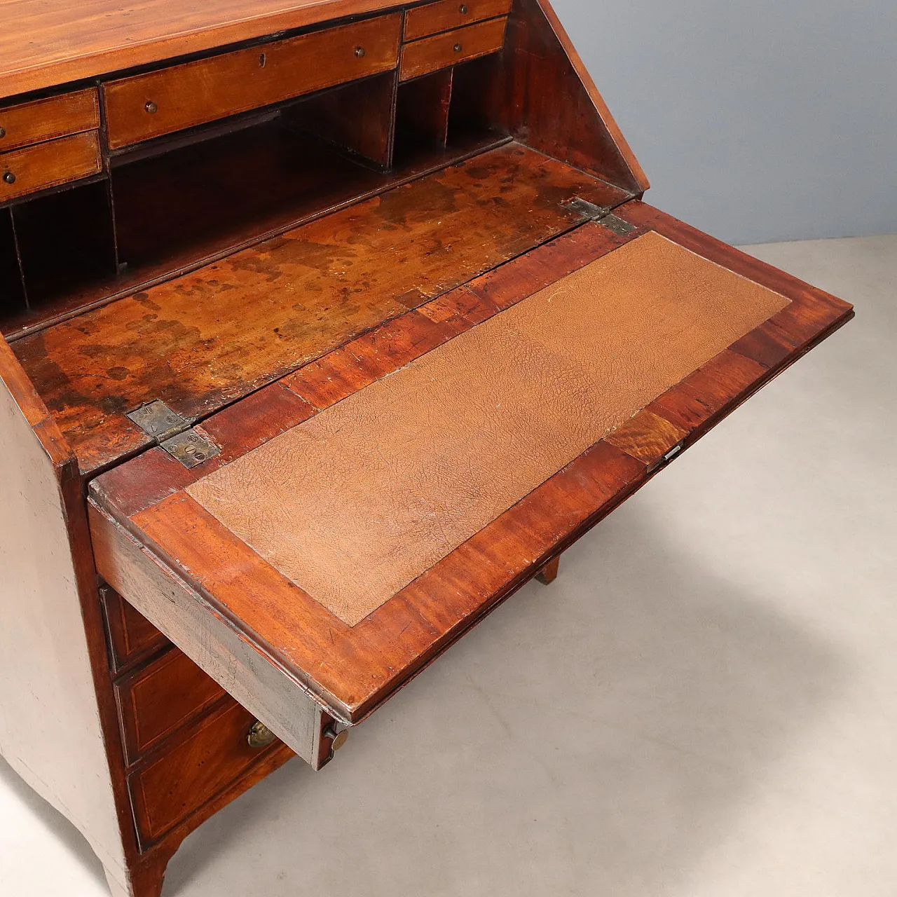 Ribalta in noce con filettature, tardo '700 7