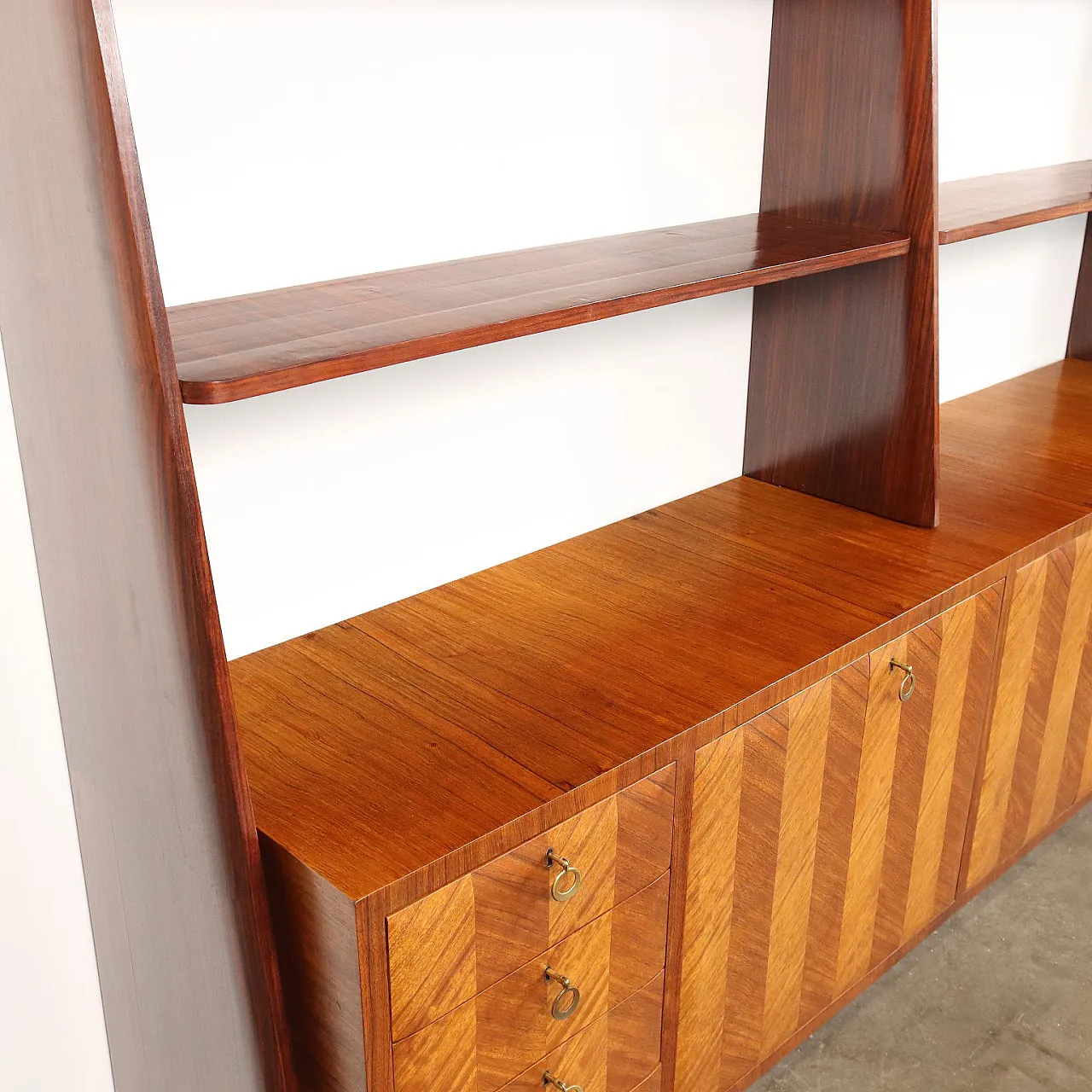 Libreria da parete, anni '60 10