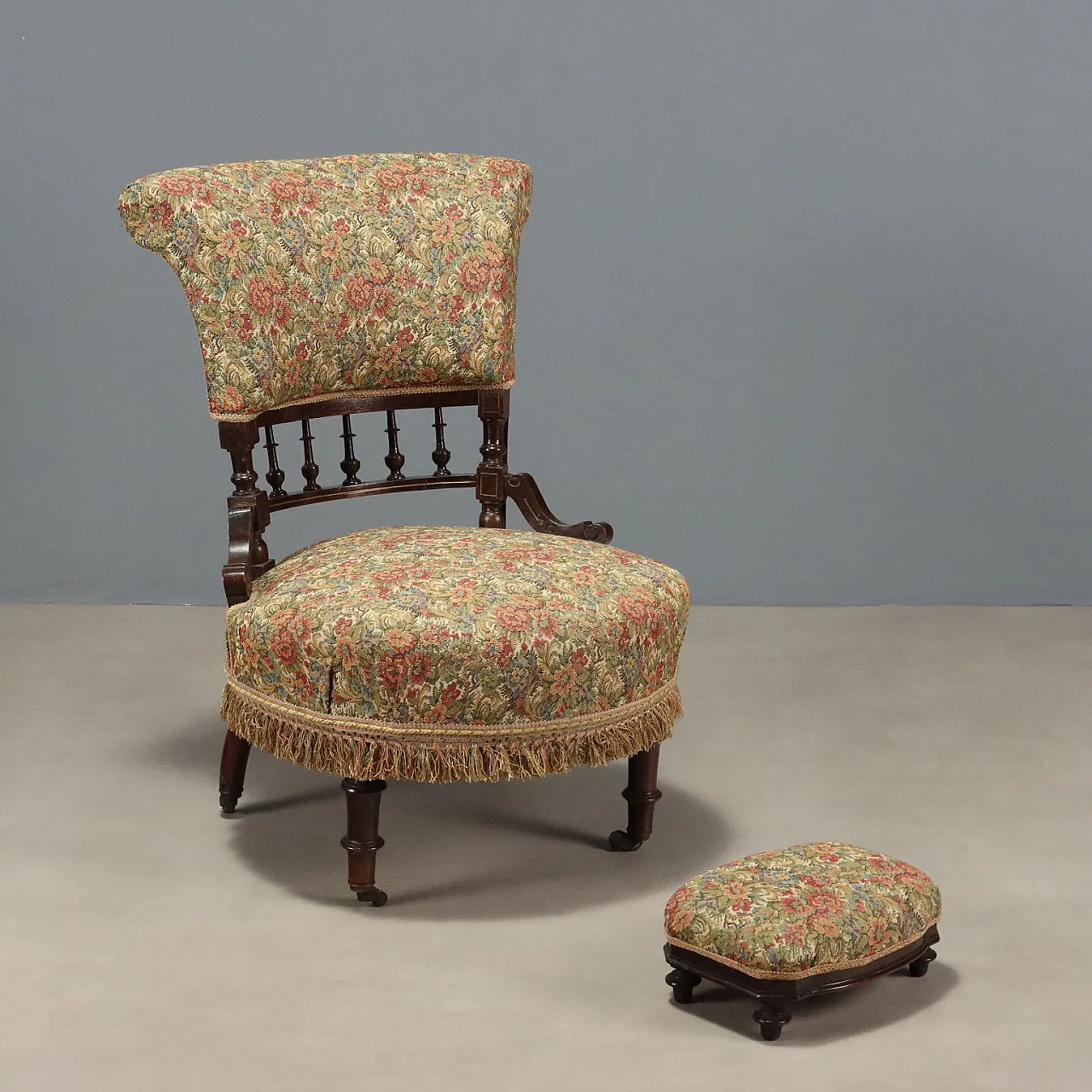 Poltrona con pouf, metà '800 1