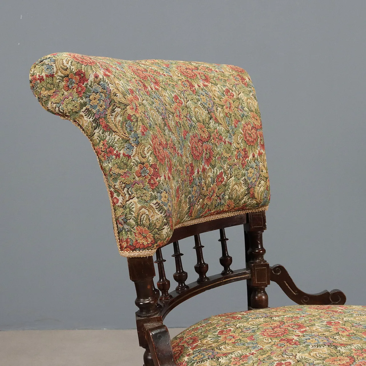 Poltrona con pouf, metà '800 4