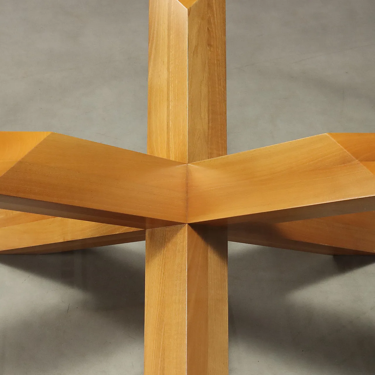 La Rotonda table by Mario Bellini for Cassina, late 20th century 6