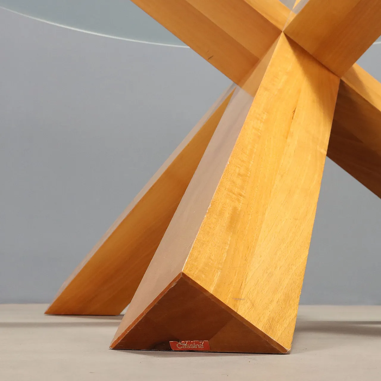 La Rotonda table by Mario Bellini for Cassina, late 20th century 9