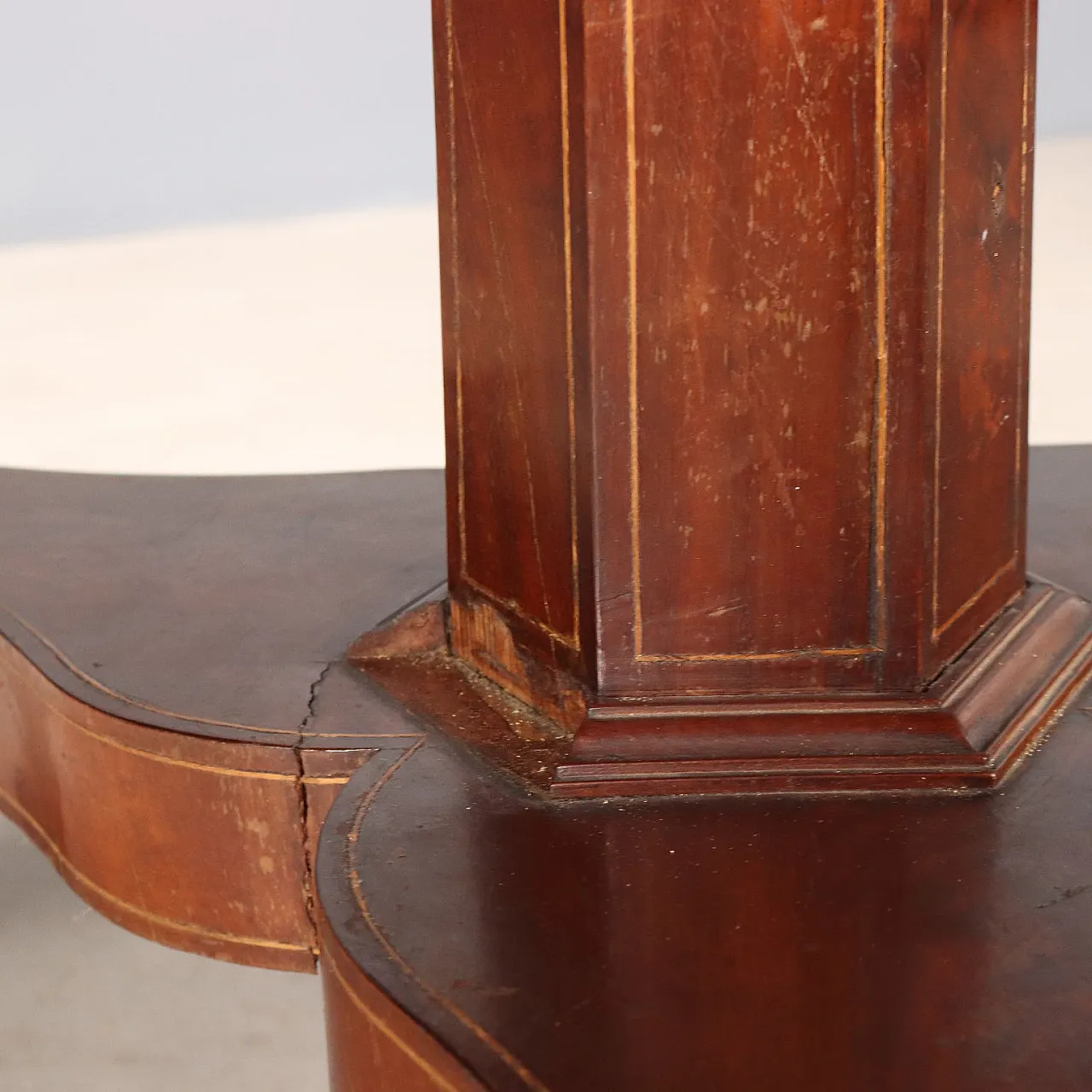 Charles X table in mahogany, 19th century 7