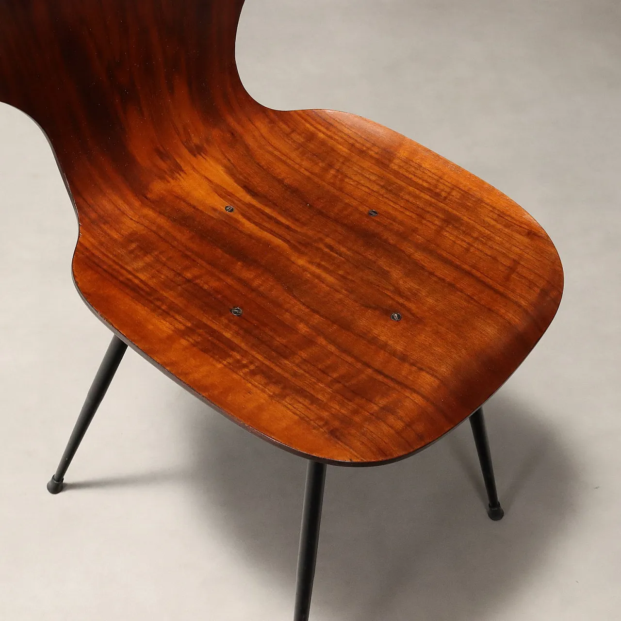 3 Chairs in plywood and metal, 1960s 7