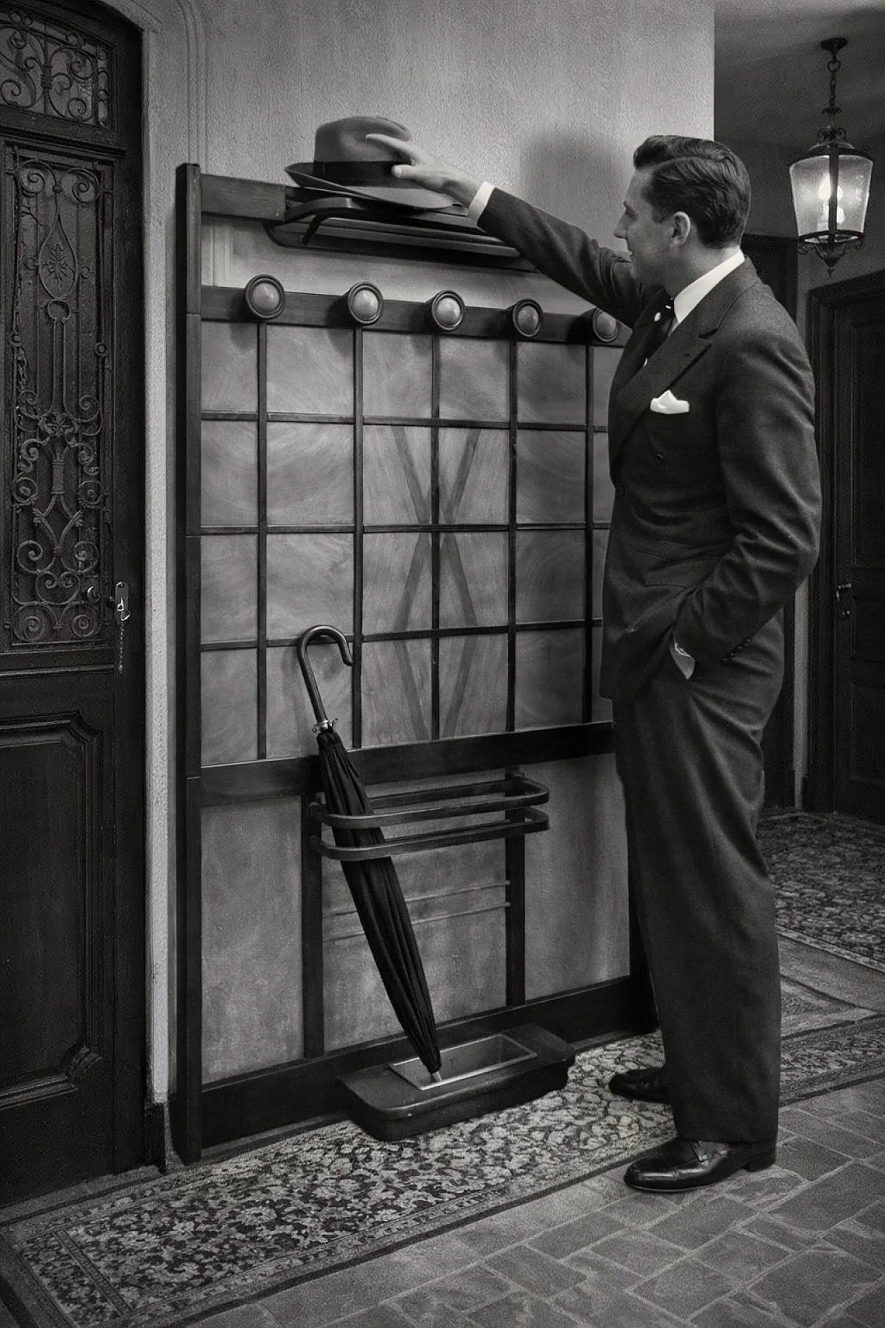 Art Deco wooden coat stand with umbrella stand and hatbox, 1930s 24