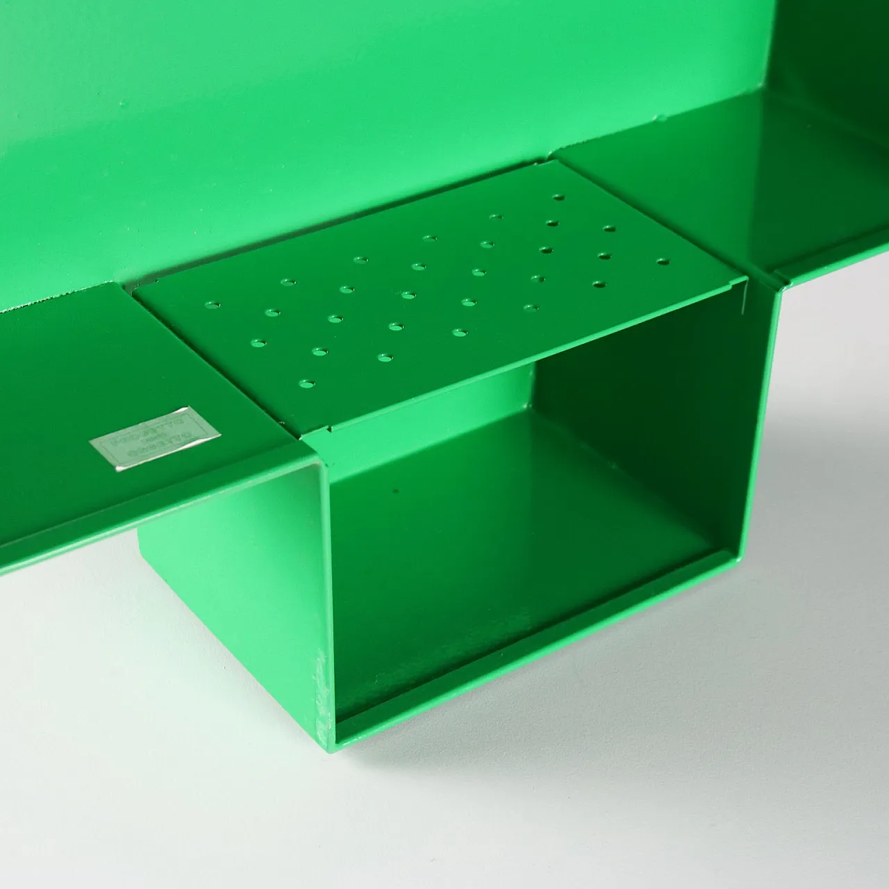 Coppia di contenitori pensili, lamiera di metallo smaltata, '900 5