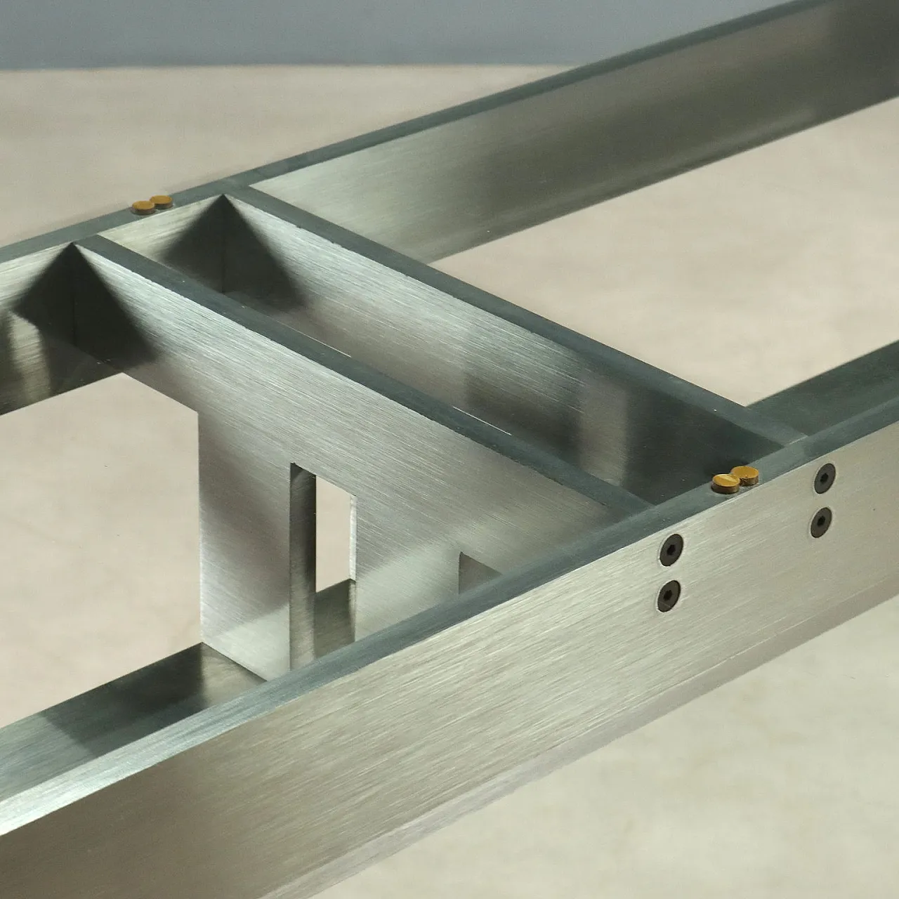 Doge table by Carlo Scarpa for Cassina, 20th century 6