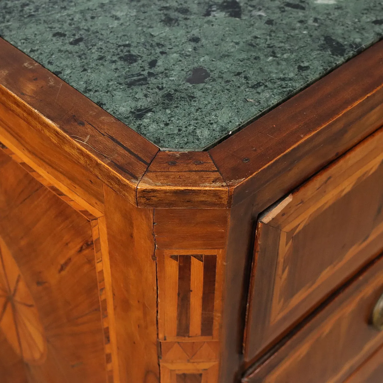 Cassettone Neoclassico in noce, '800 6