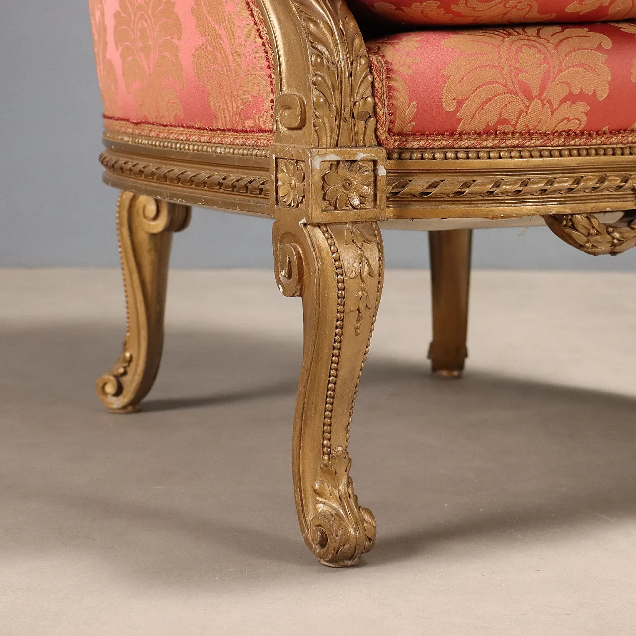 Armchair in carved and gilded wood, 19th century 8