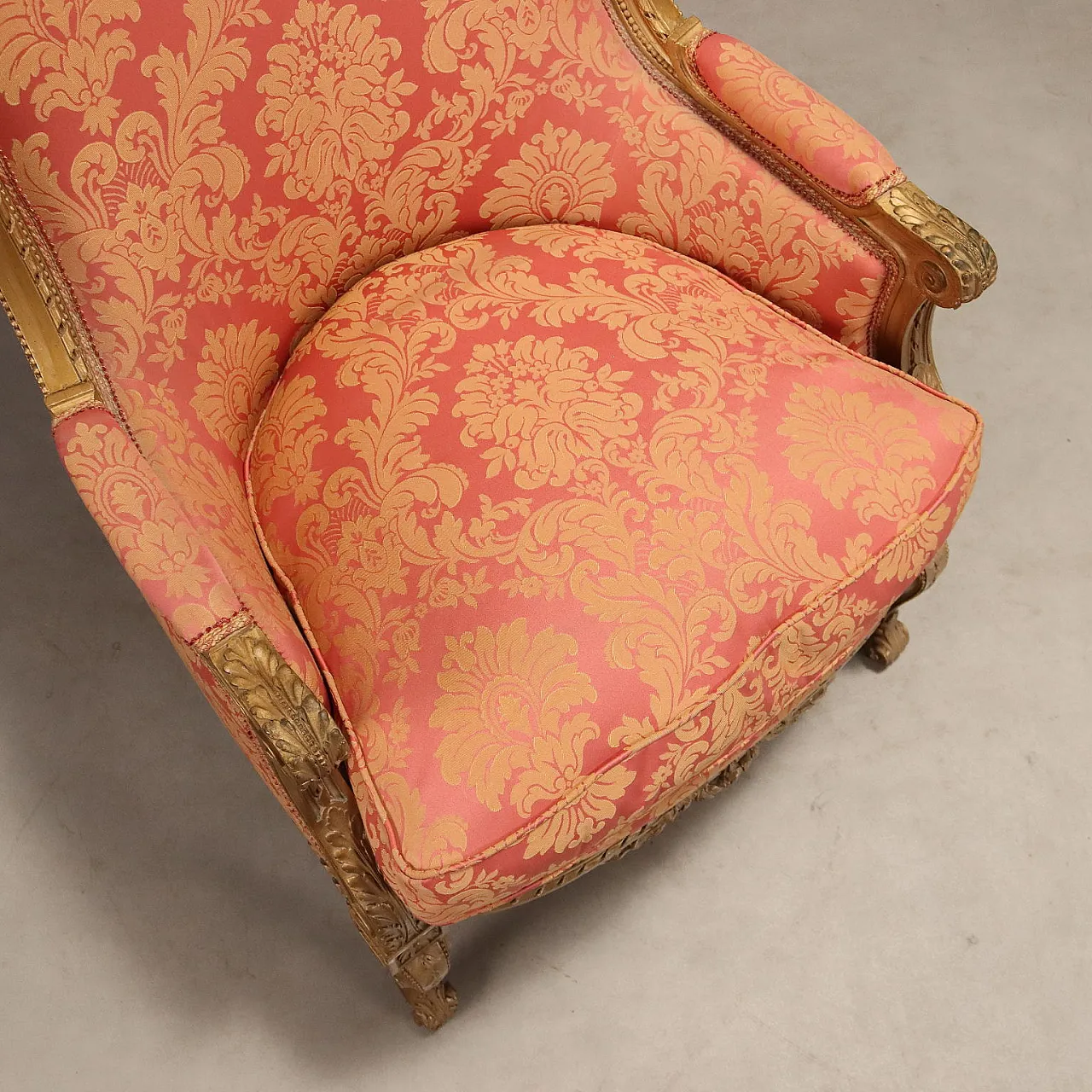 Armchair in carved and gilded wood, 19th century 10