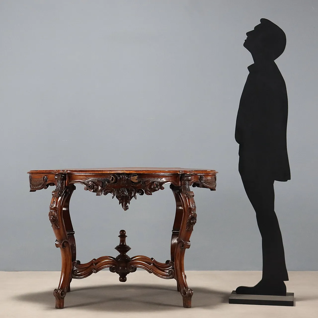 Tavolino a biscotto Luigi Filippo in noce, '800 2