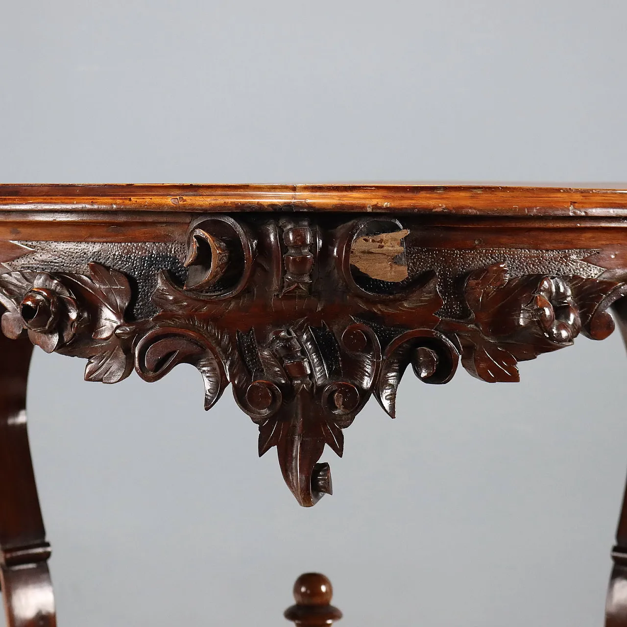 Tavolino a biscotto Luigi Filippo in noce, '800 4