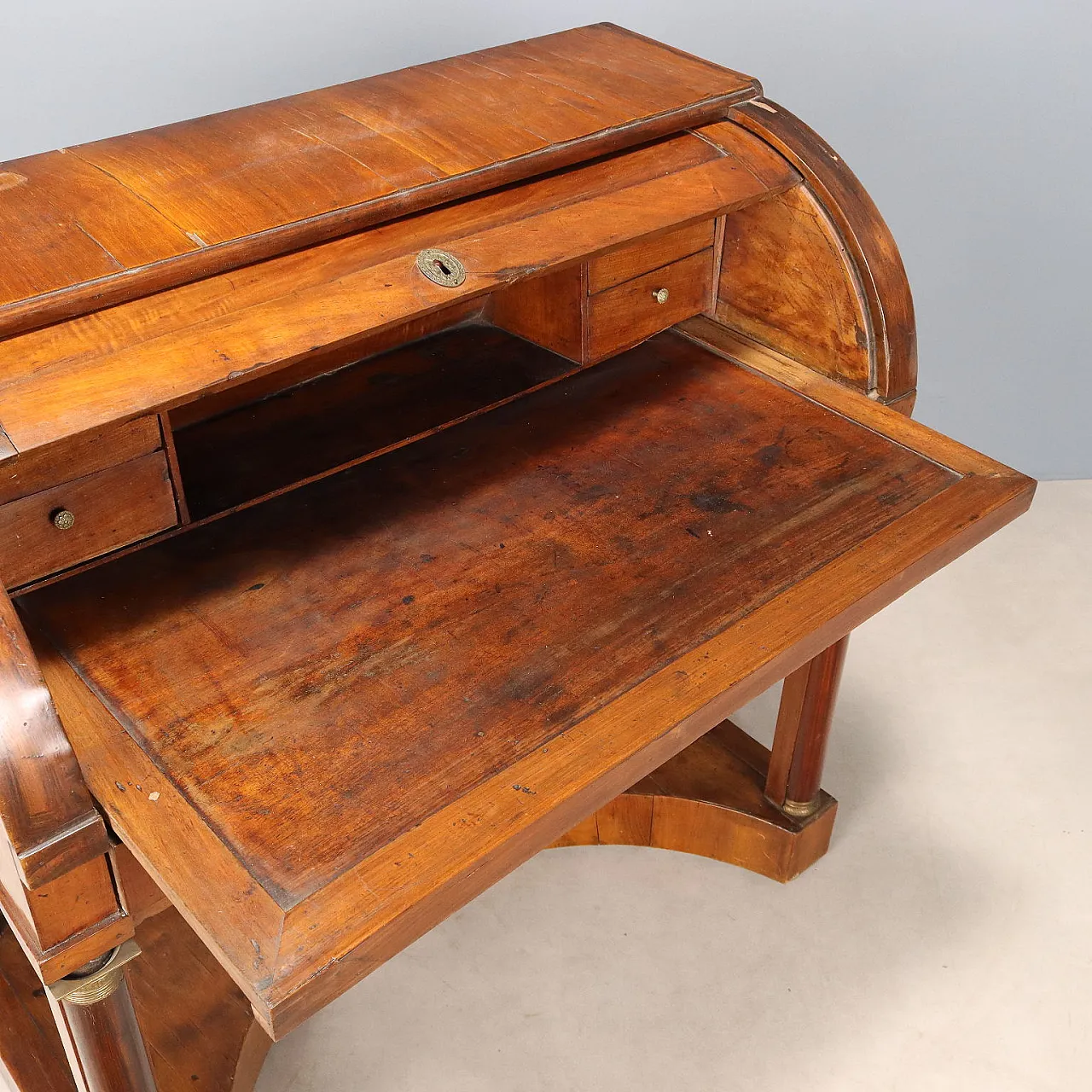 Scrivania Impero a rullo in noce, primo '800 6