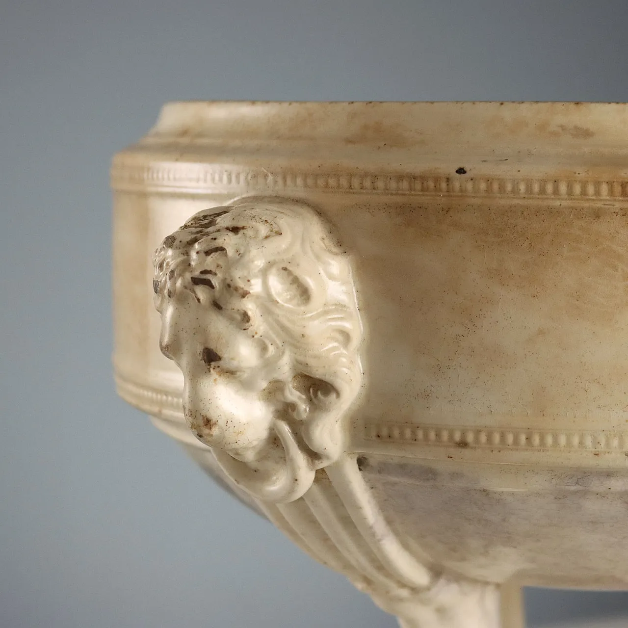 Zuppiera treppiede in stile neoclassico in terracotta, '800 3