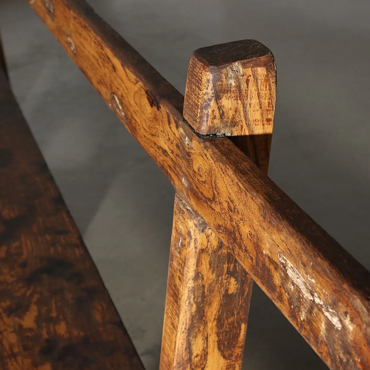 Pair of chestnut benches, early 20th century 5