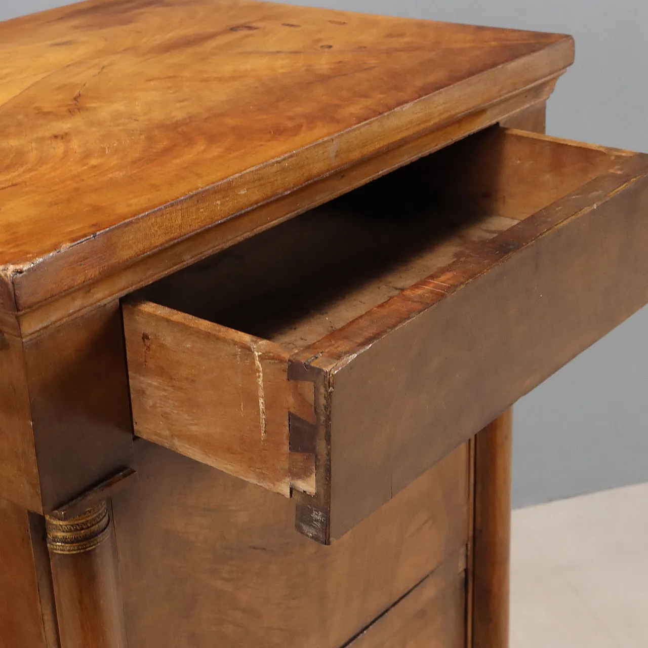 Pair of Empire bedside tables, 19th century 4
