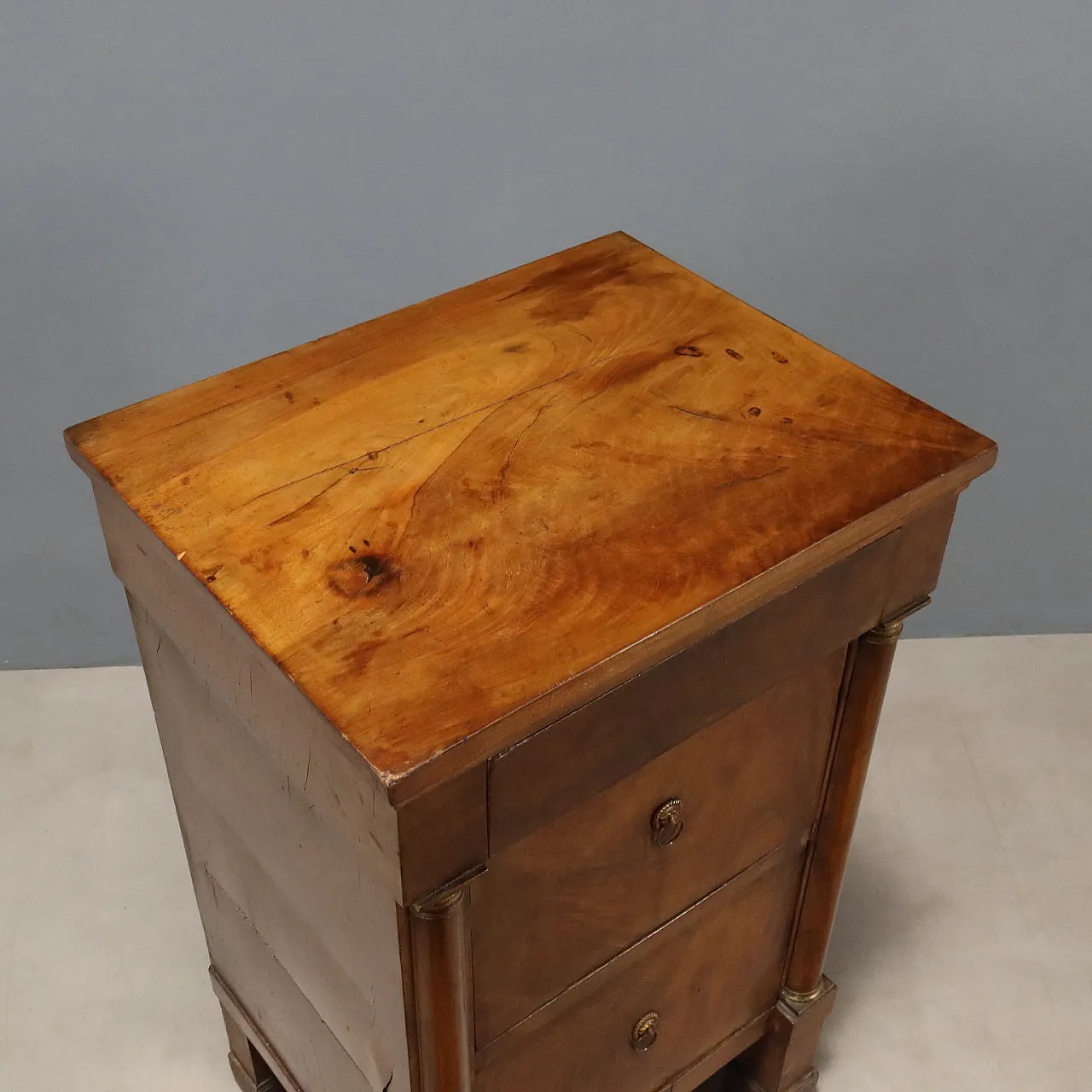 Pair of Empire bedside tables, 19th century 7