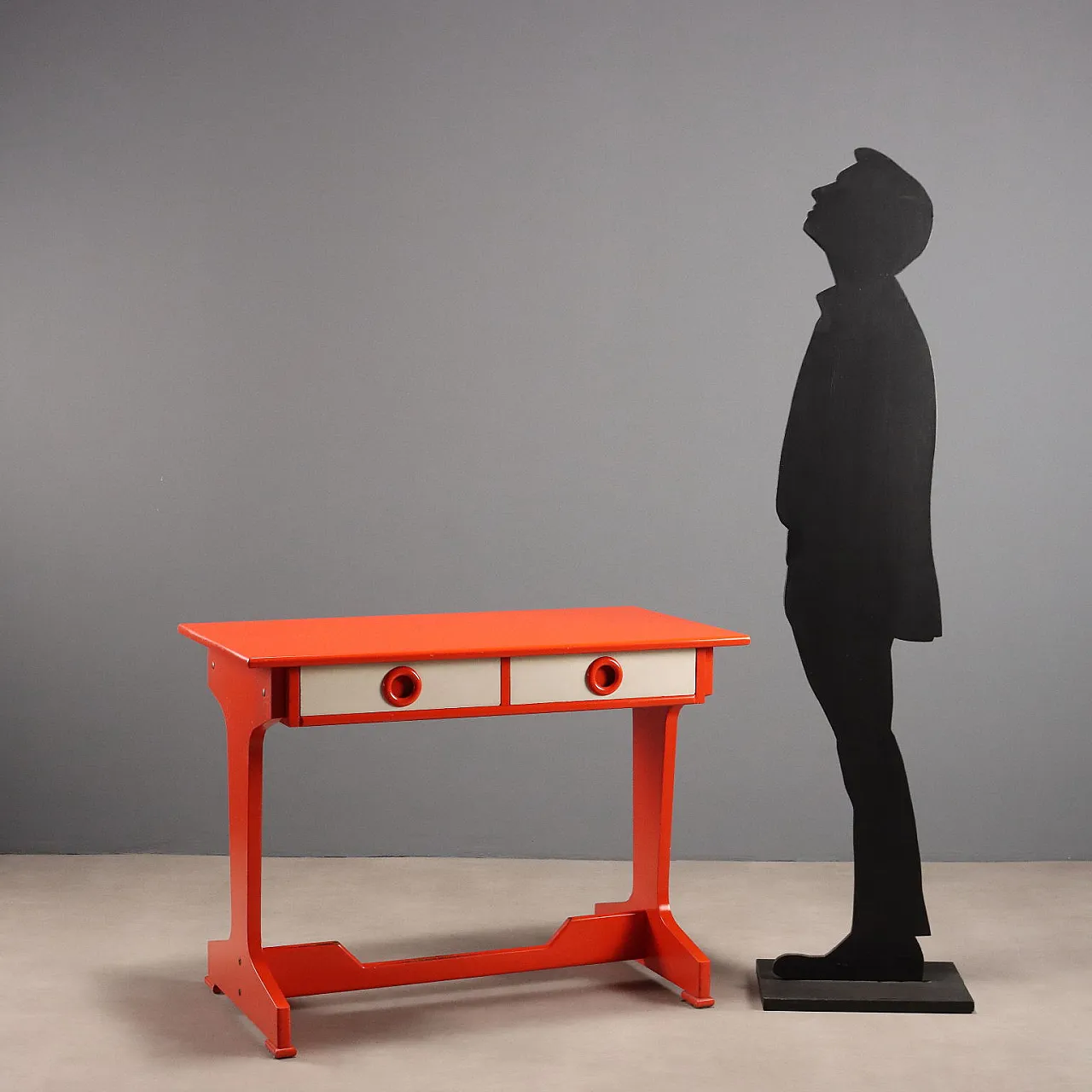 Desk with two drawers in white and orange lacquered wood, 20th century 3