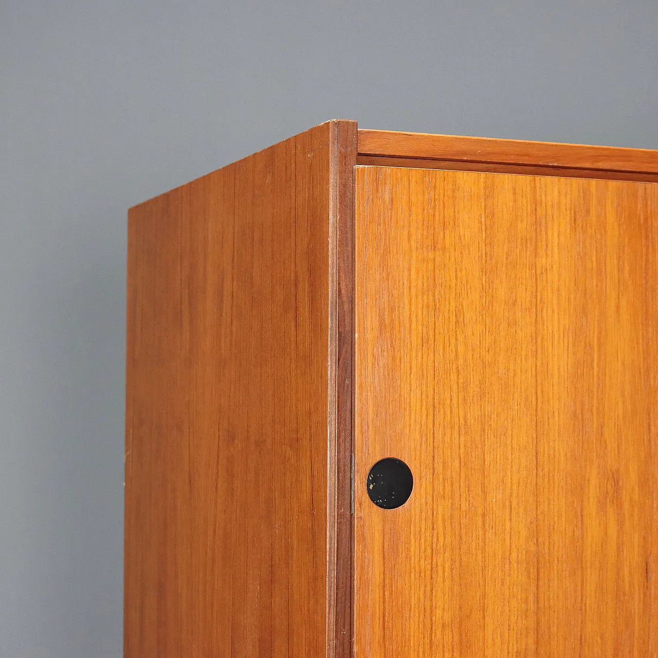 Armadio in impiallacciatura di teak con inserti in legno tinto, '900 5