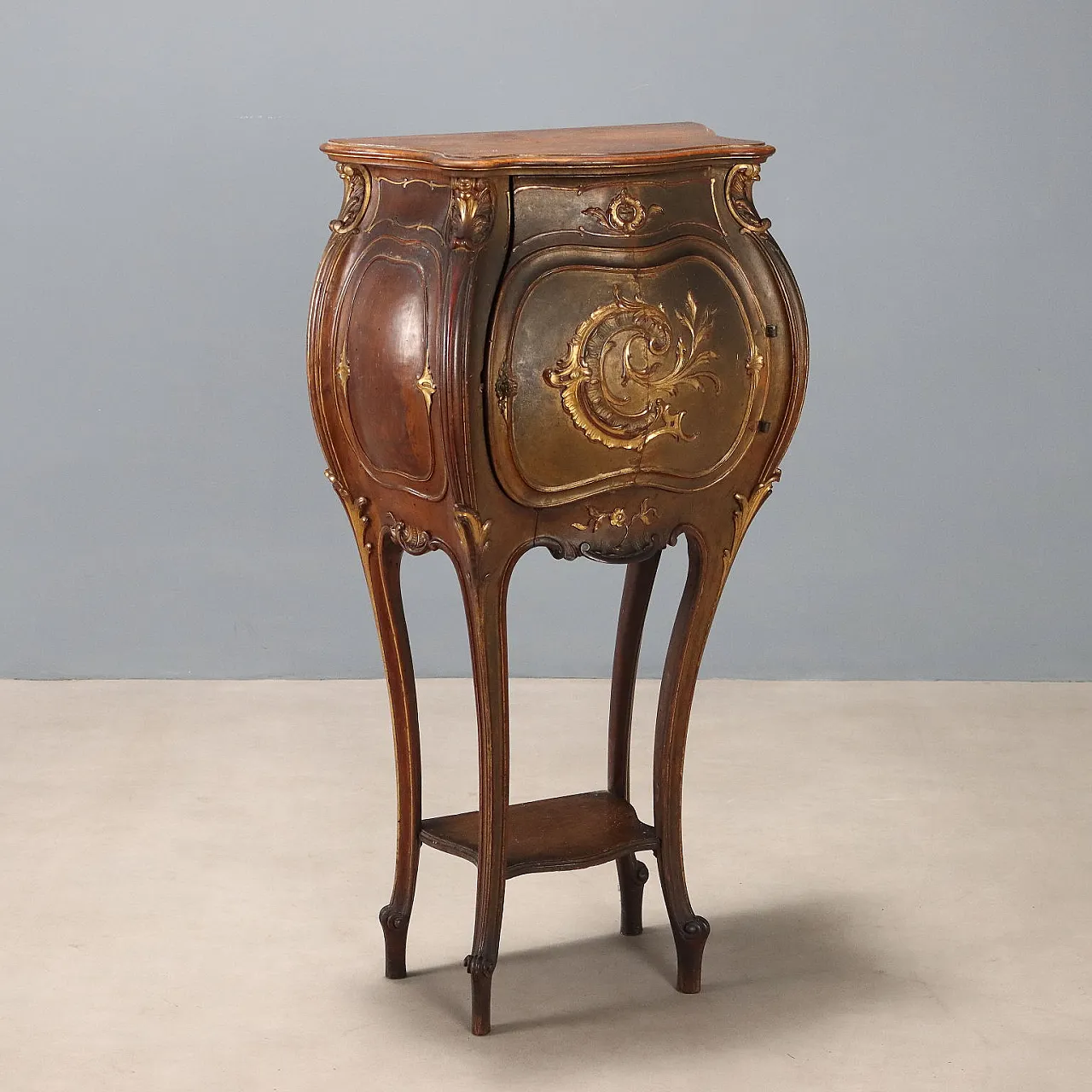 Mobile in noce in stile tardo barocco, laccato e dorato, primo '900 1