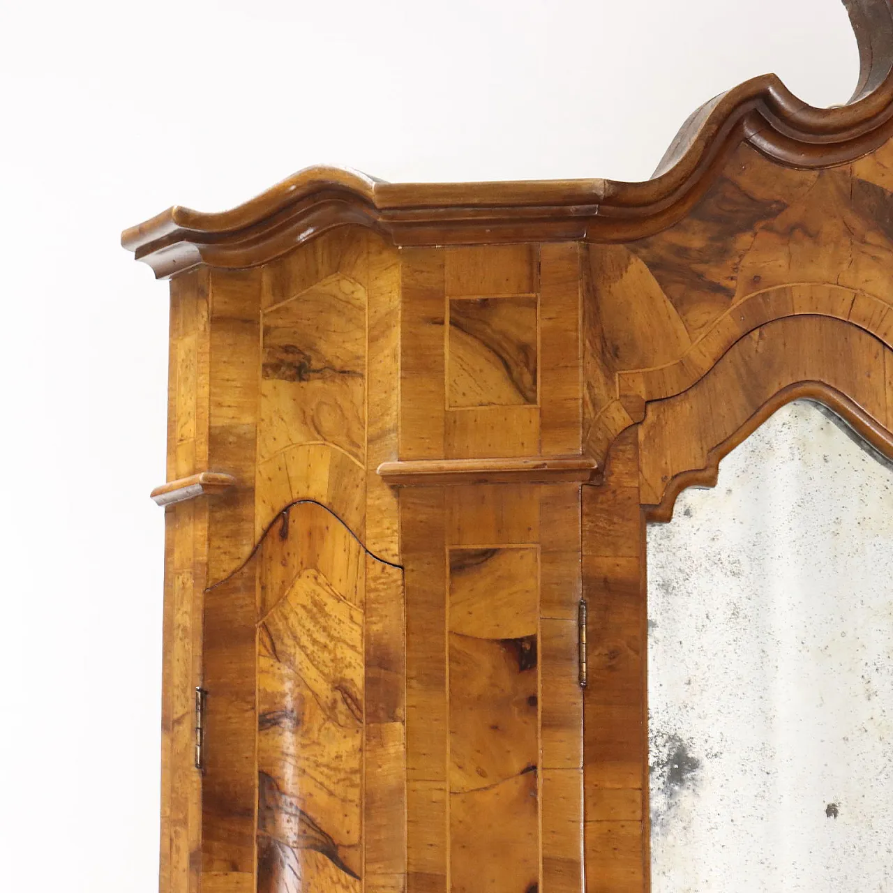 Walnut Baroque-style trumeau, 20th century 6