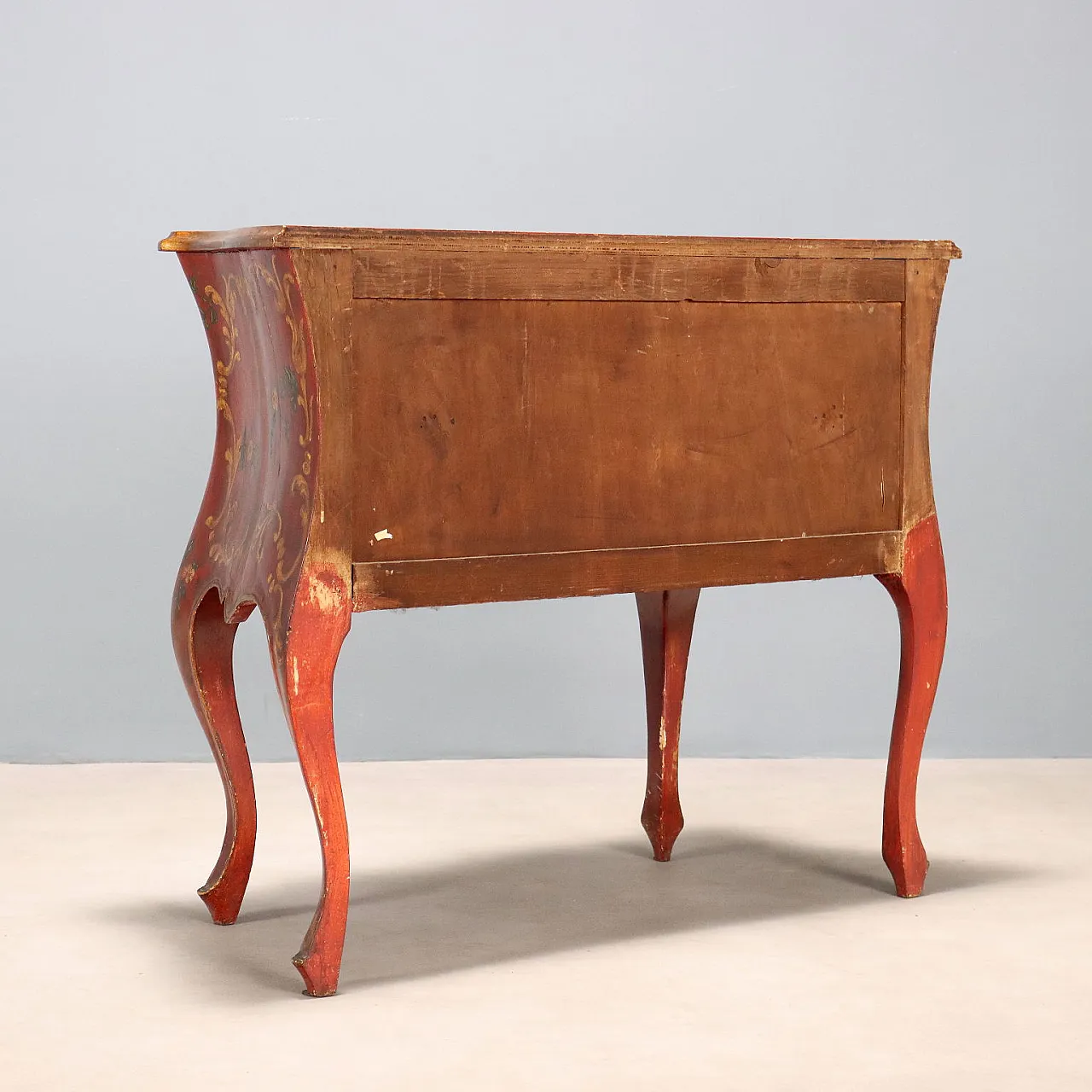 Cassettone in legno e lacca bordeaux, fine '800 9