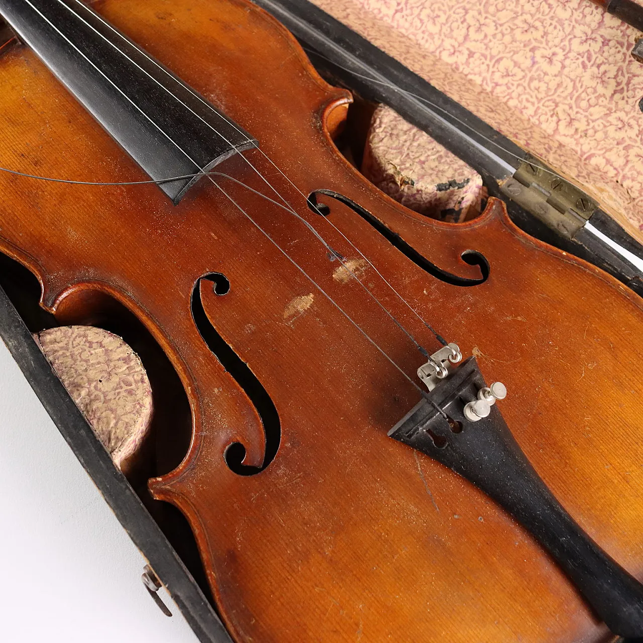 Violin with case by Antonius Stradivarius Cremonensis, 20th