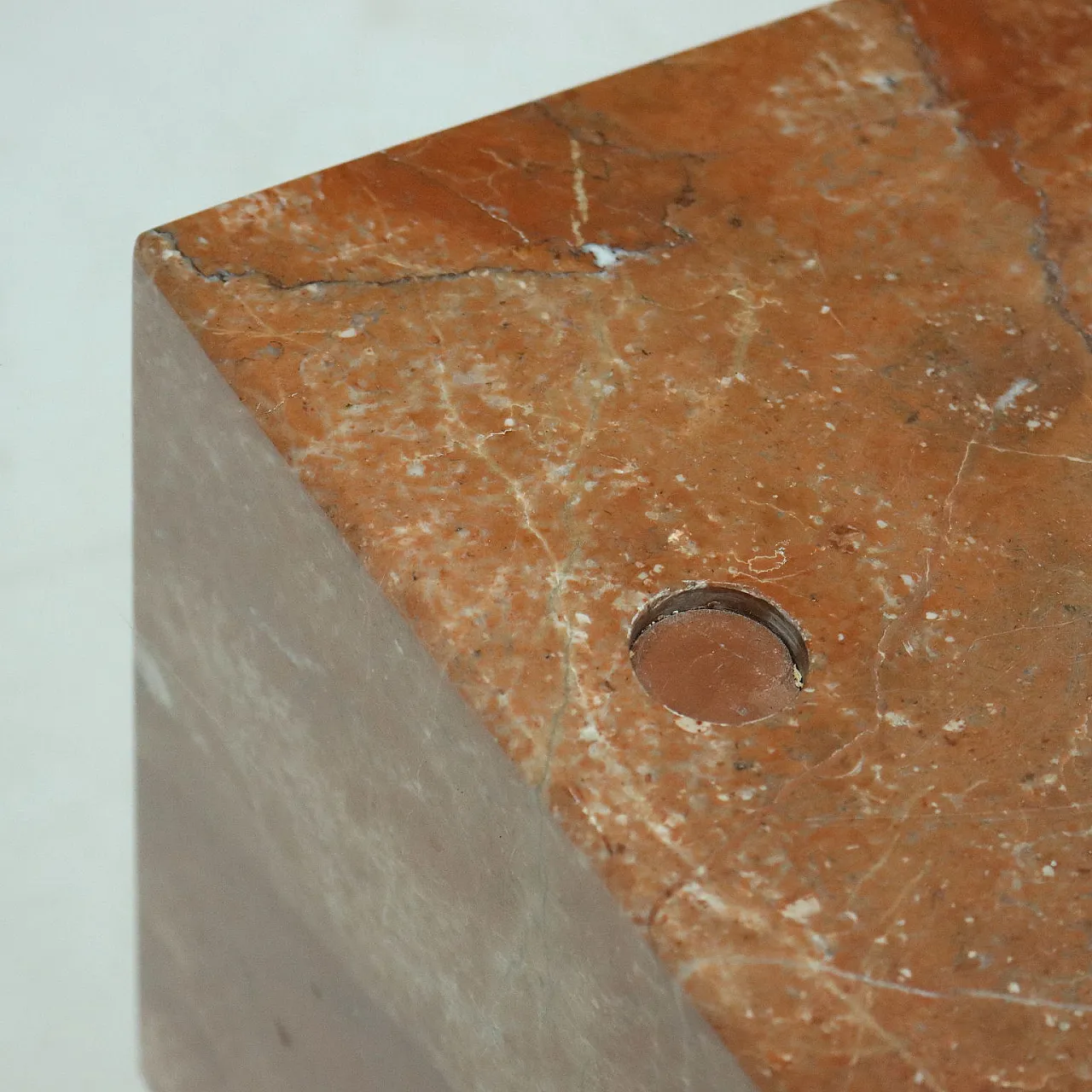 Red marble coffee table with round glass top, Italy 1980s 8