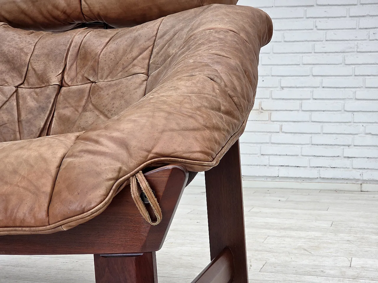 Poltrona modello Amazon norvegese di Jan Erik Lindgren, anni '70 3