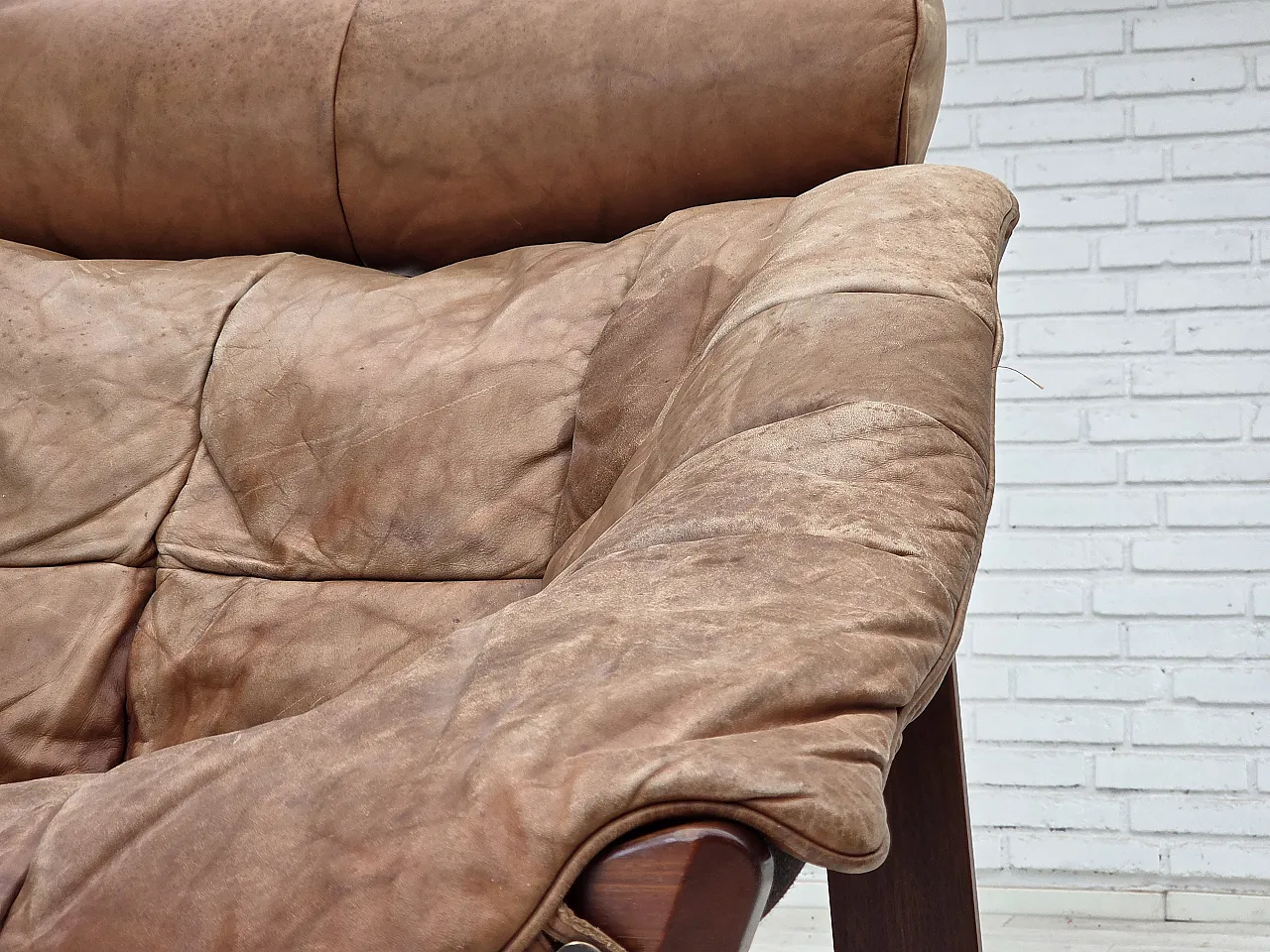 Poltrona modello Amazon norvegese di Jan Erik Lindgren, anni '70 9