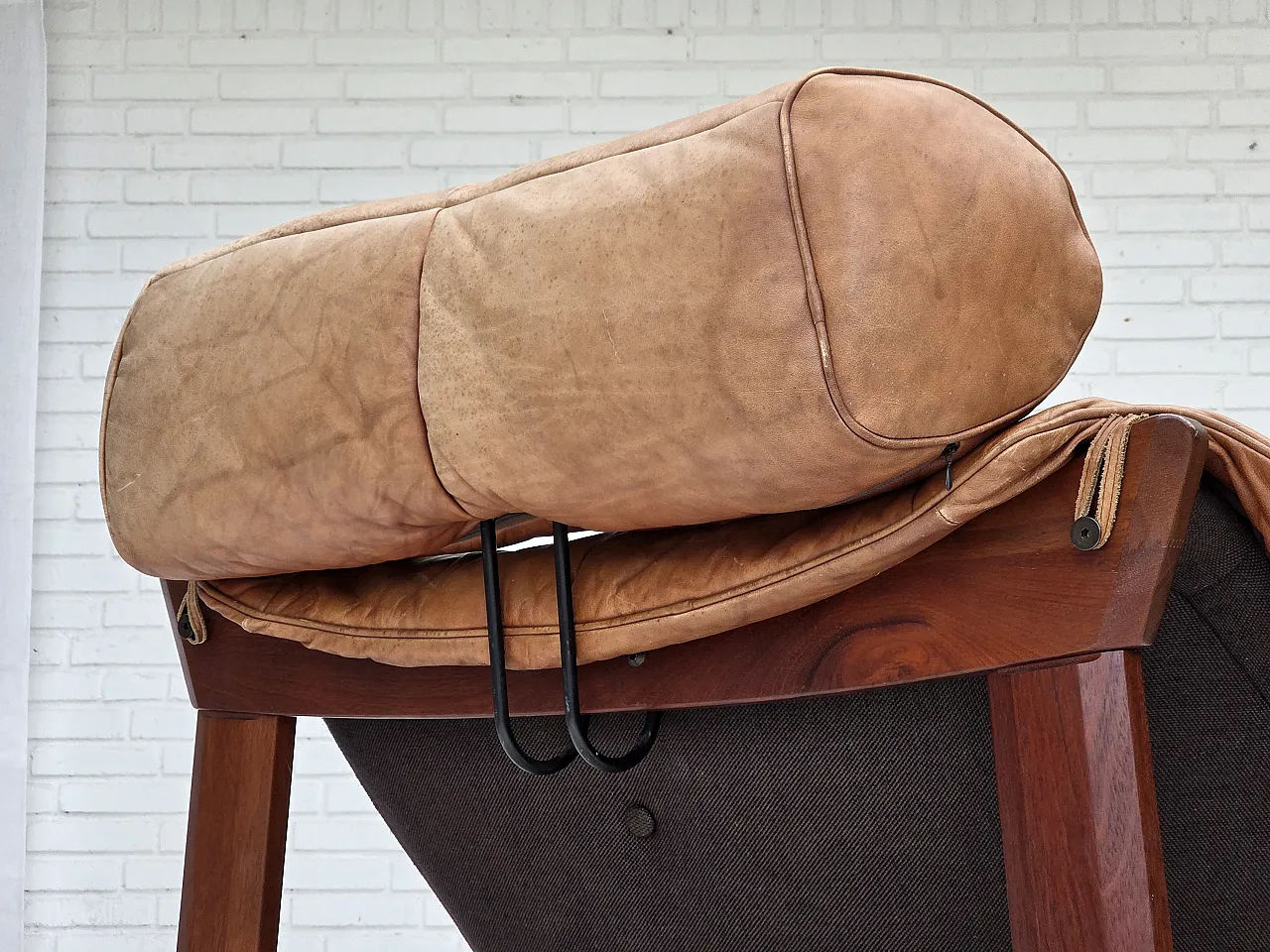 Poltrona modello Amazon norvegese di Jan Erik Lindgren, anni '70 13