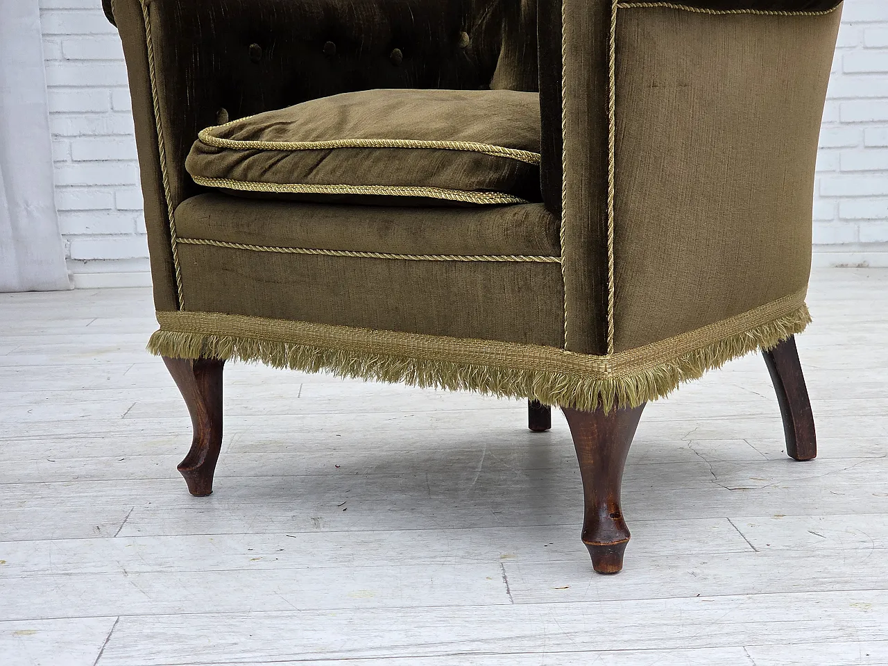 Poltrona scandinava, velluto verde, legno di frassino, anni '50 21