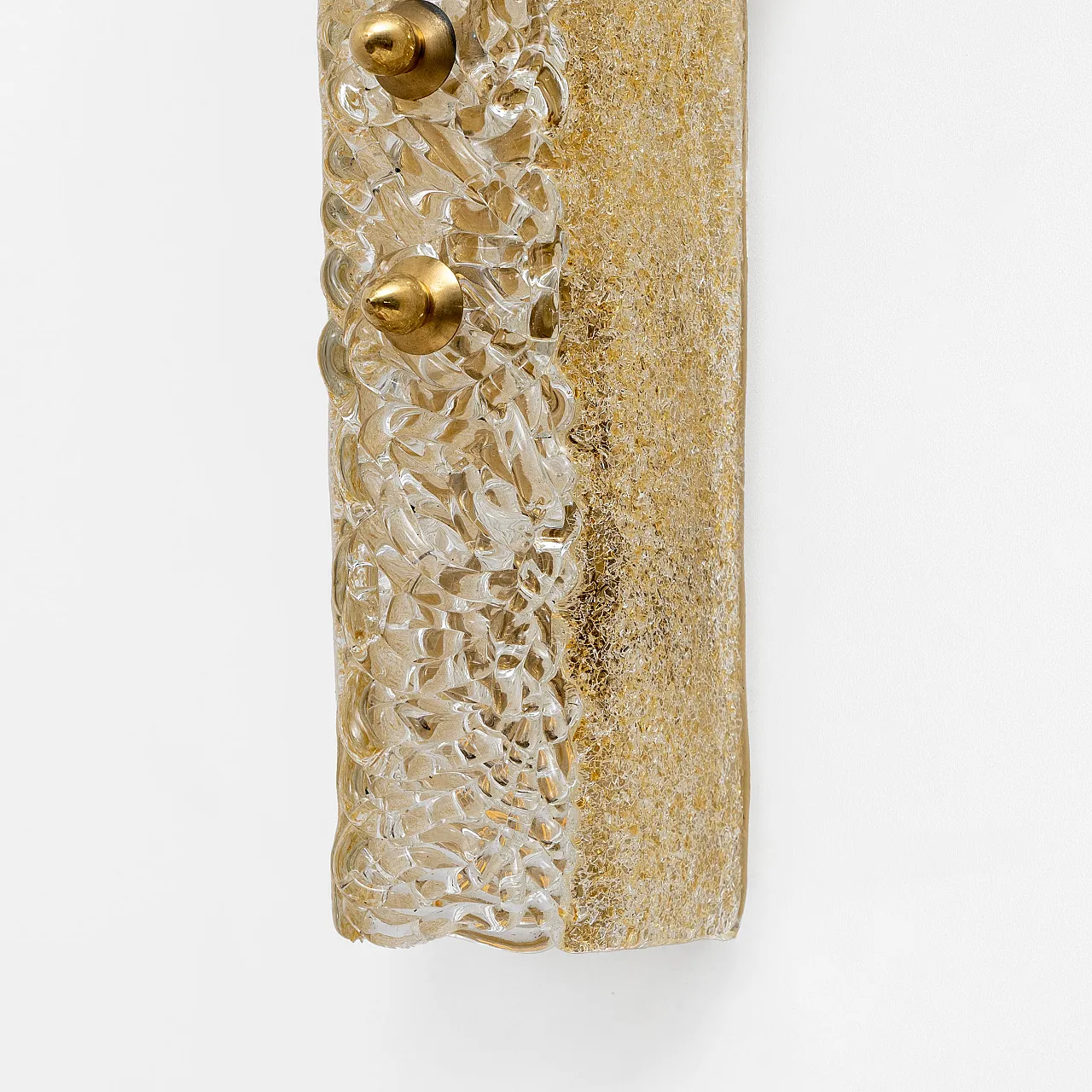 Coppia di applique in vetro di Murano con grana dorata e ottone, 2000 5