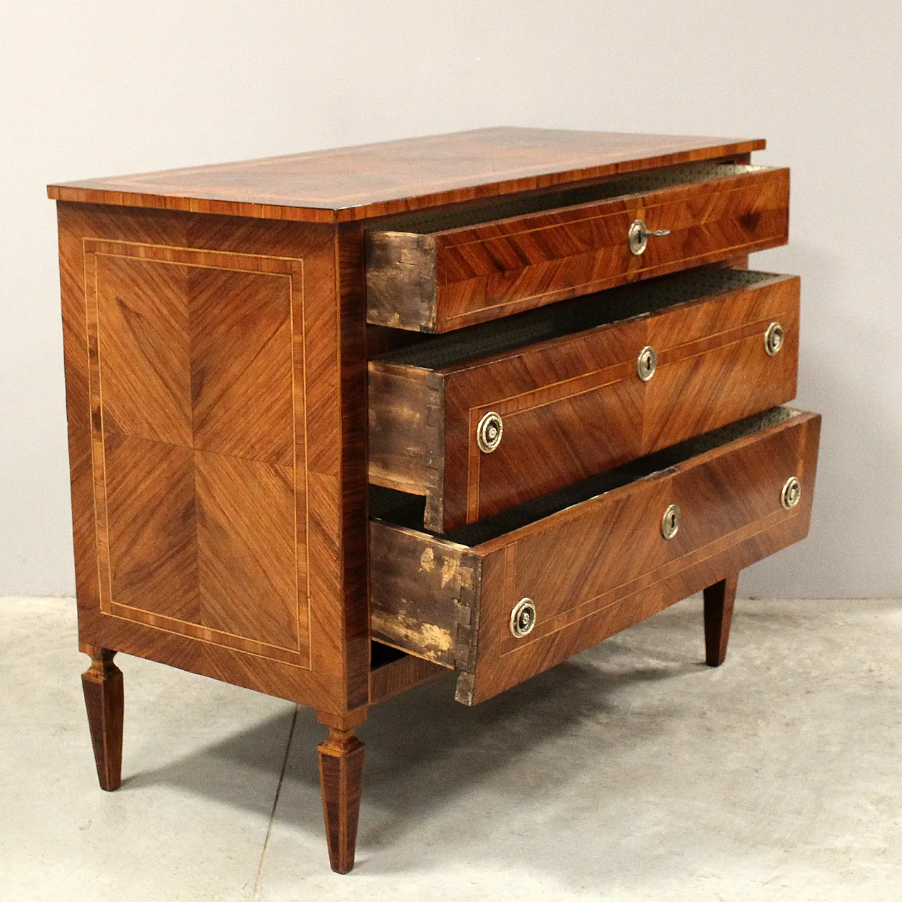 Cassettone comò Luigi XVI in noce intarsiato, '800 6