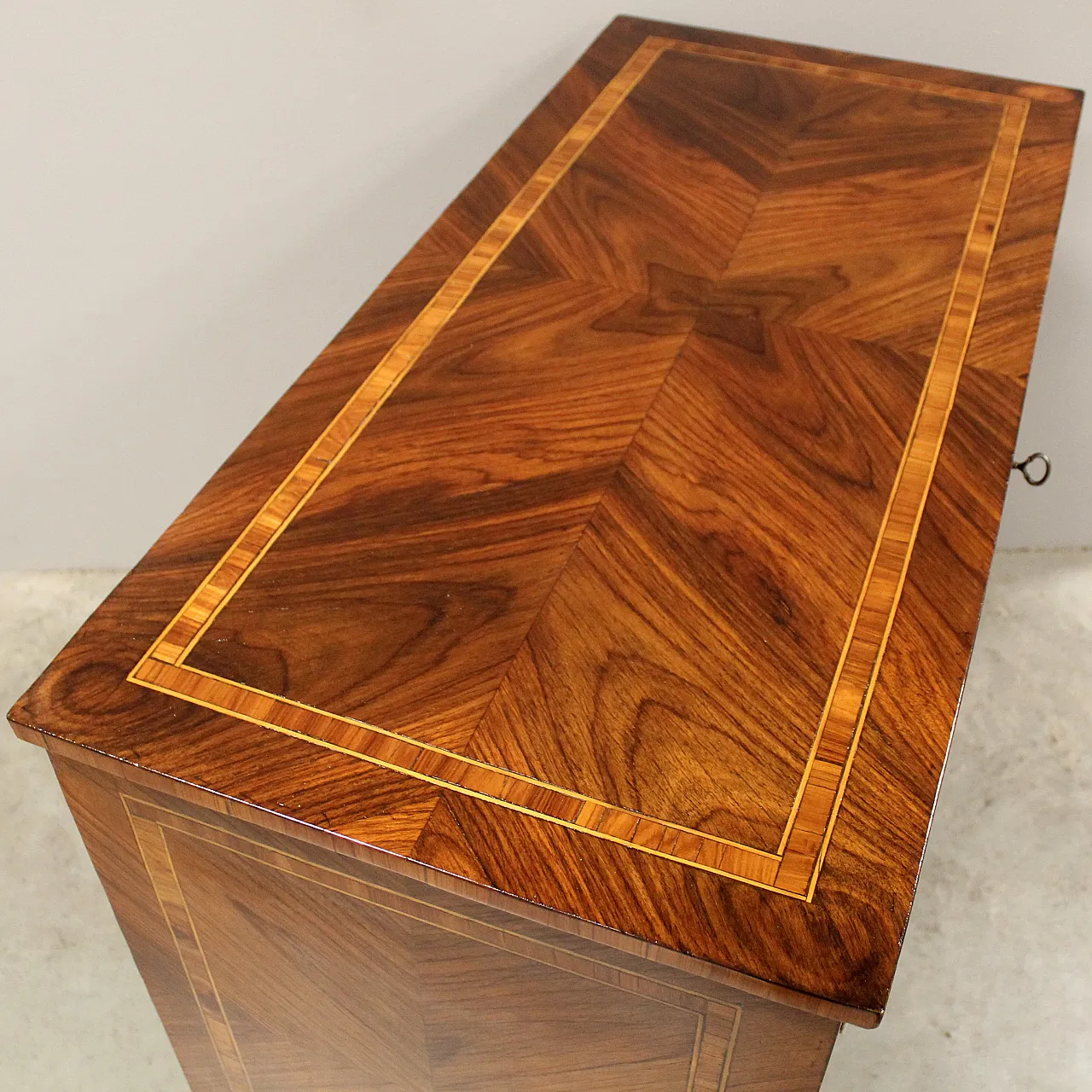 Cassettone comò Luigi XVI in noce intarsiato, '800 8