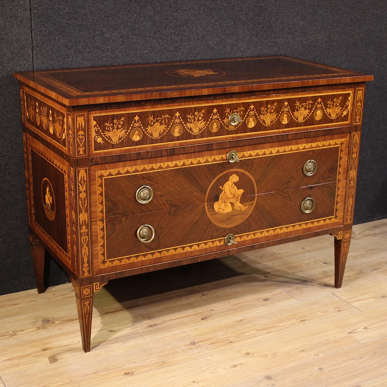 20th century Louis XVI style Italian inlaid chest of drawers 15