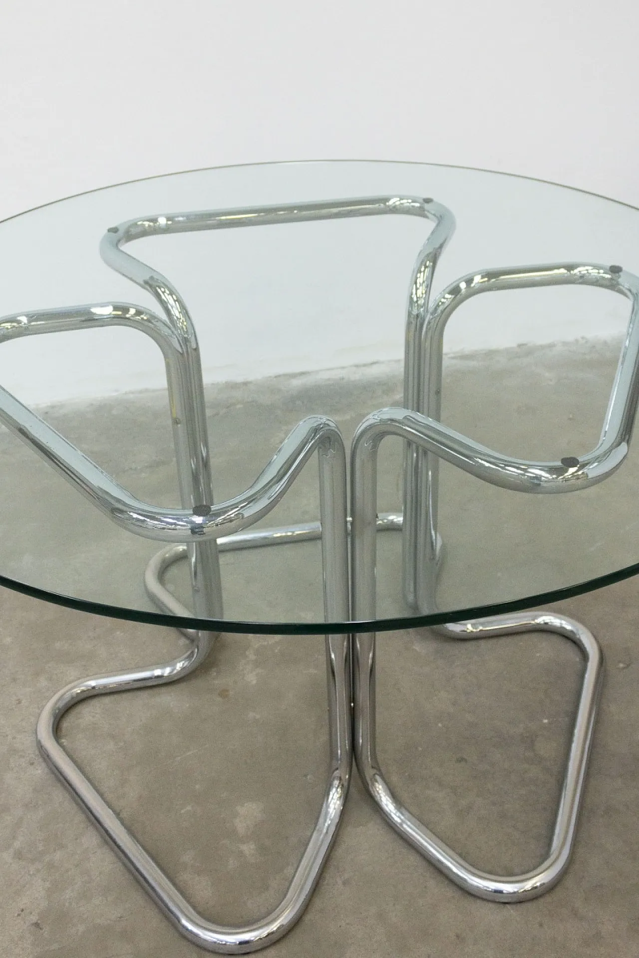 Round glass table with chairs and coffee table, 1970s 5