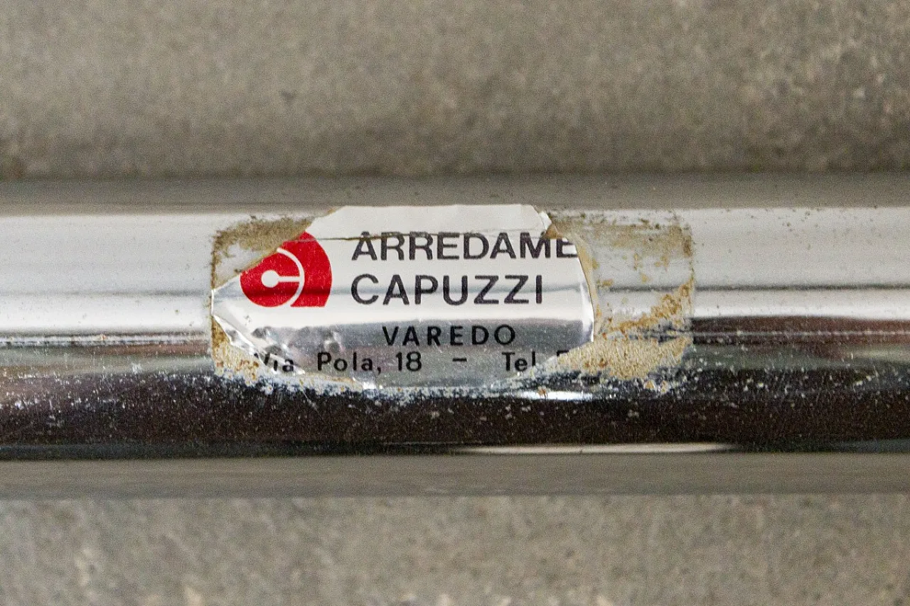 Round glass table with chairs and coffee table, 1970s 25