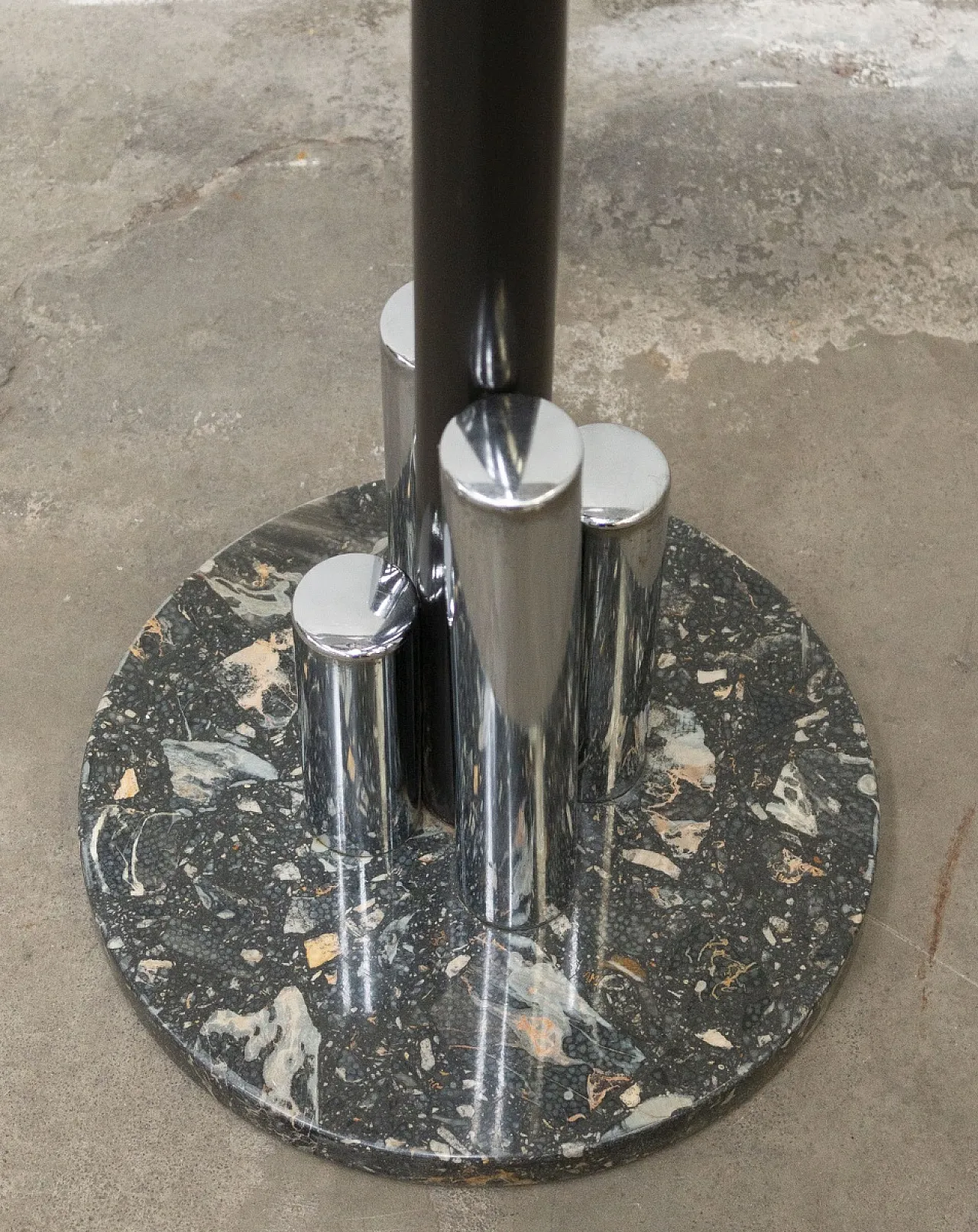 Steel and marble coat rack, 1970s 7