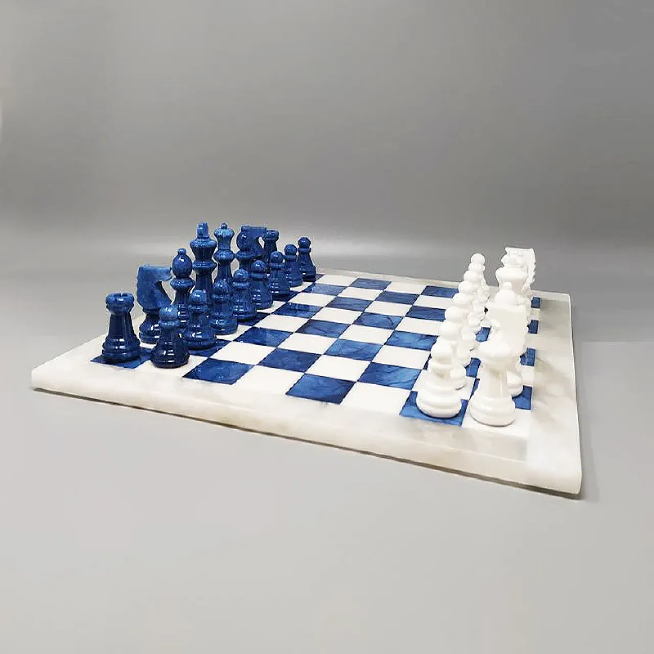 Blue and white chess set in Volterra alabaster handmade, 1970s 1