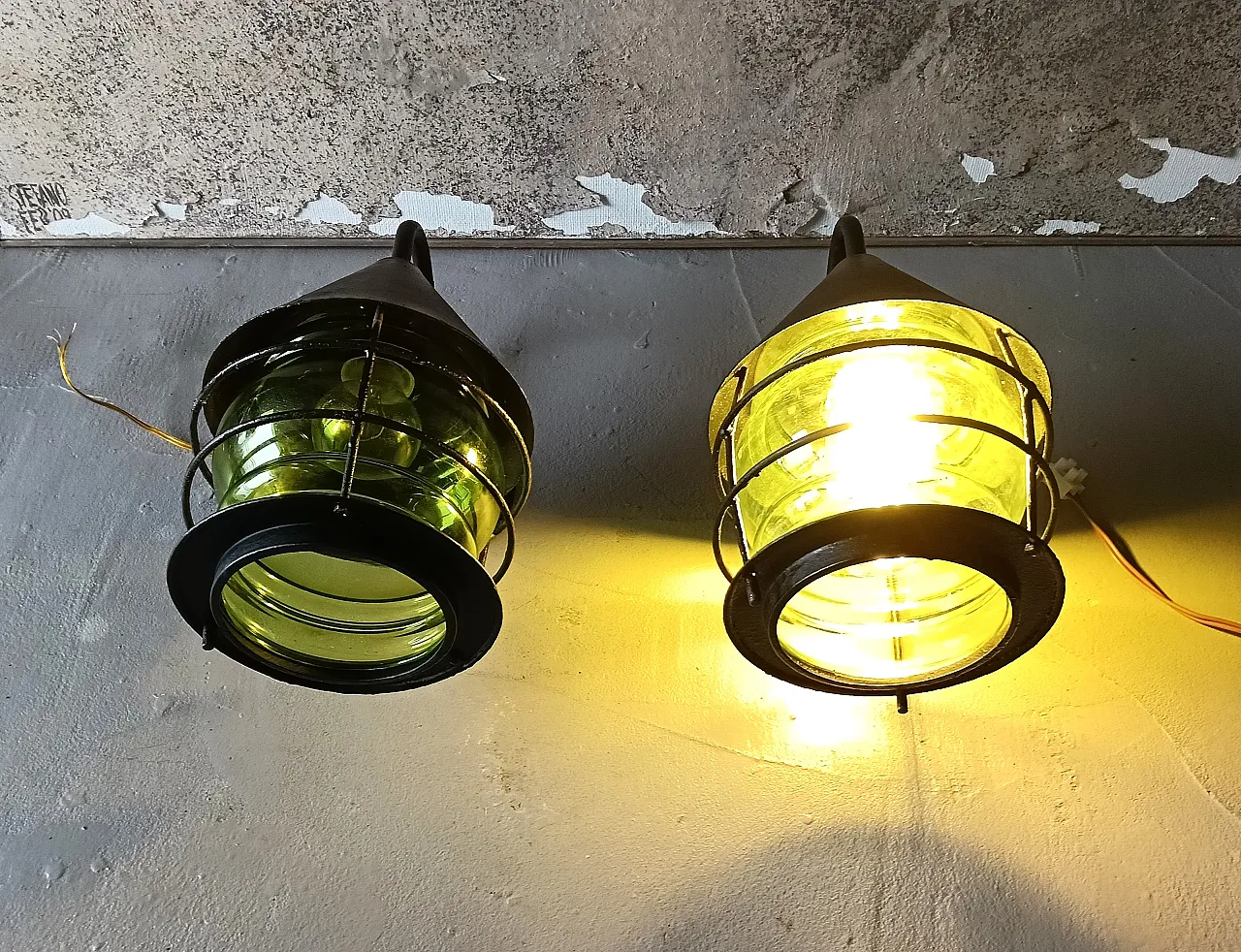 Appliques stile industrial-marina, anni '60 13