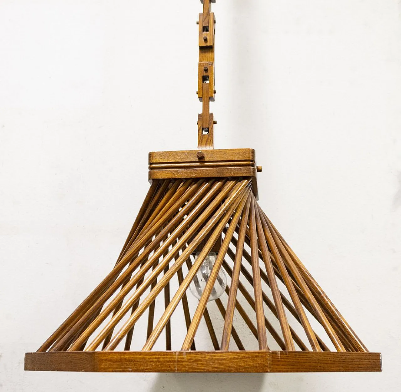 Lampada a sospensione in legno di Buonapace, anni '70 1
