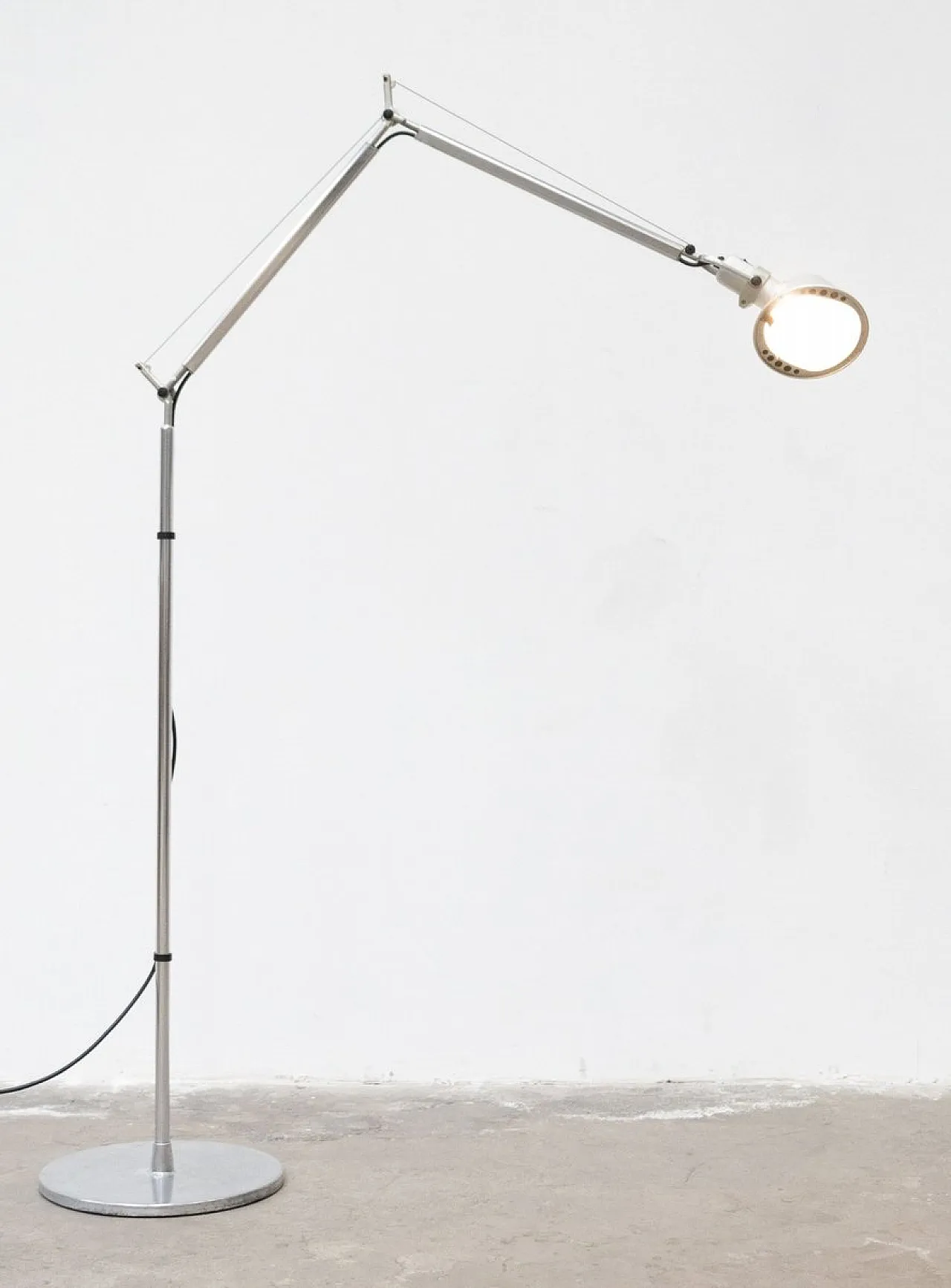 Lampada da terra Tolomeo di Artemide, anni '80 1