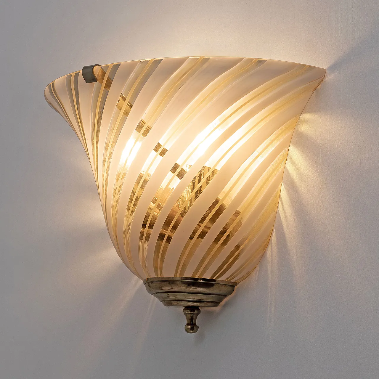 Coppia di applique in vetro di Murano ottone stile Barovier, anni '70 8