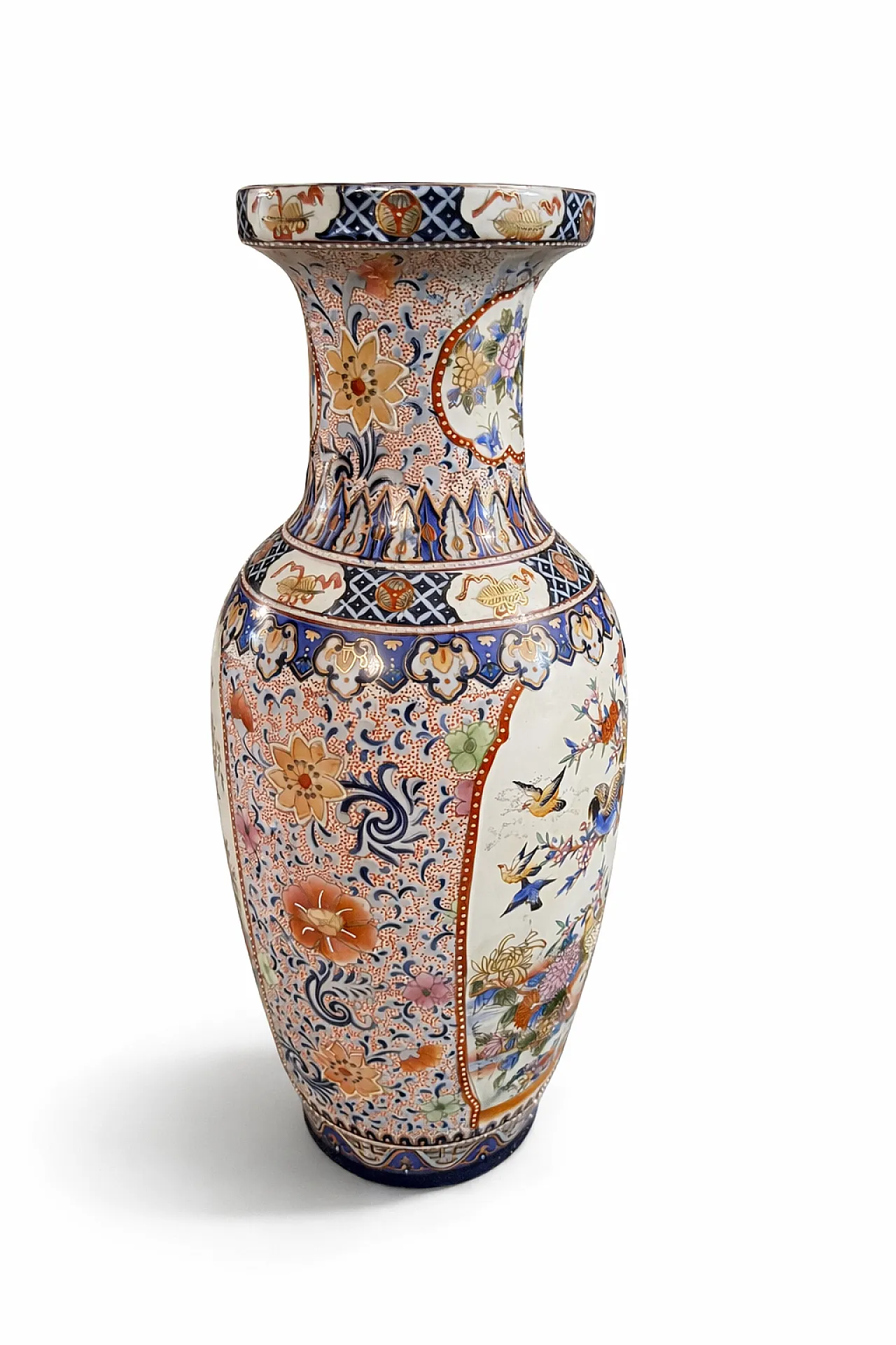 Decorative Chinese Imari style vase, second half of the 20th century 6