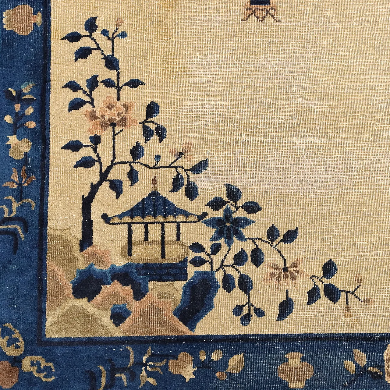 Peking rug in cotton wool with thin knot, '900 6