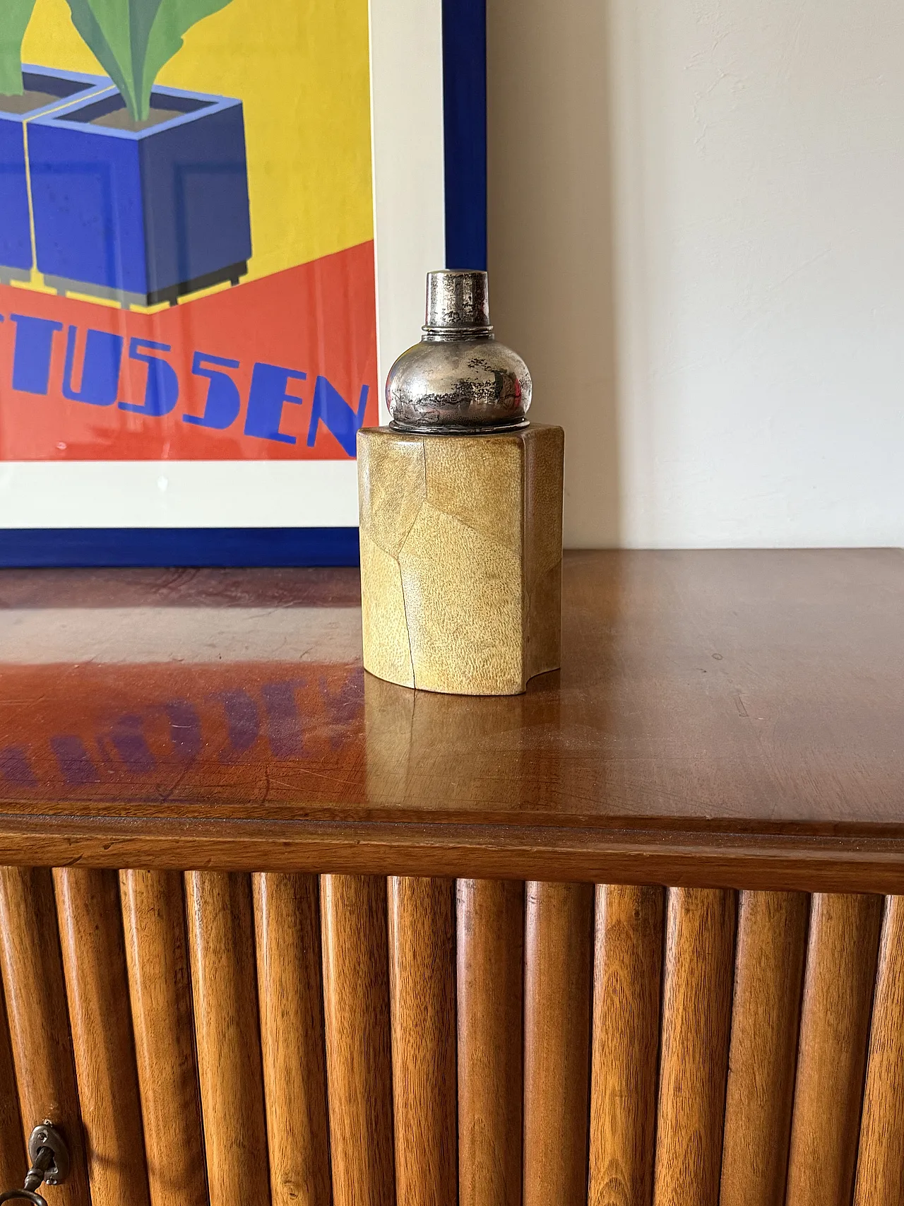 Cream leather cocktail shaker, Aldo Tura, Italy 1950s 2