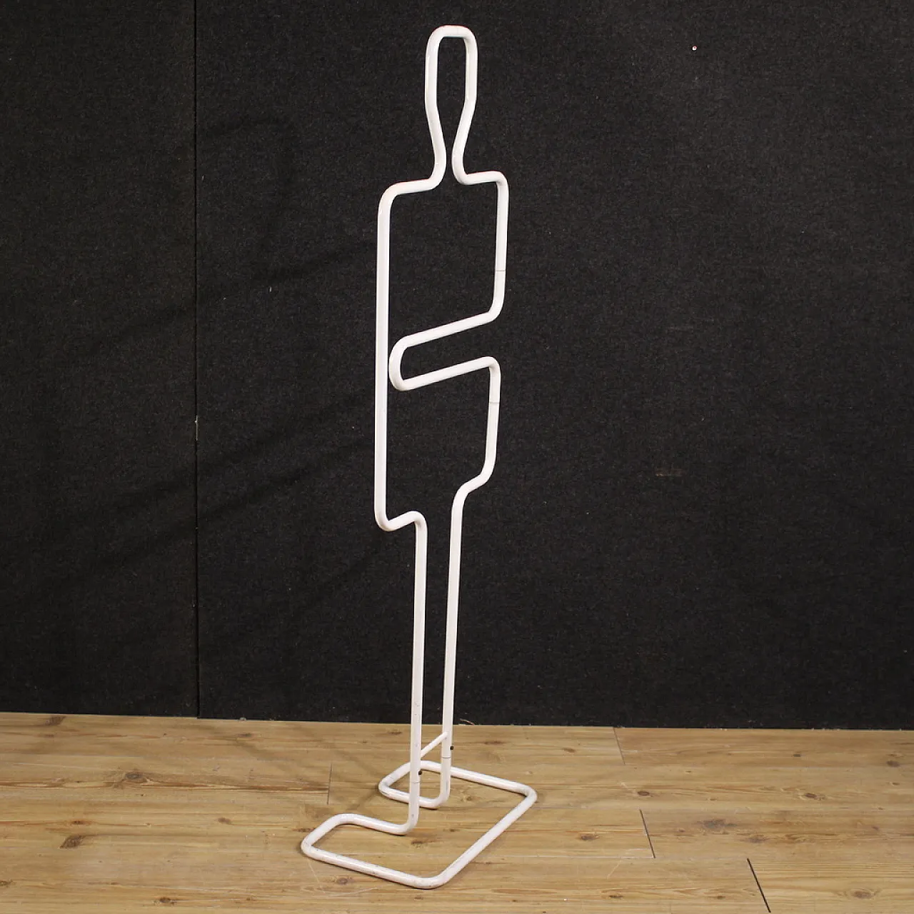 Metal valet stand, 70s 5