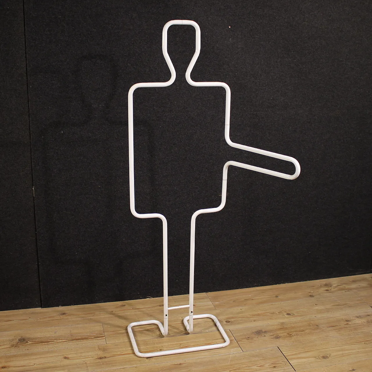 Metal valet stand, 70s 11